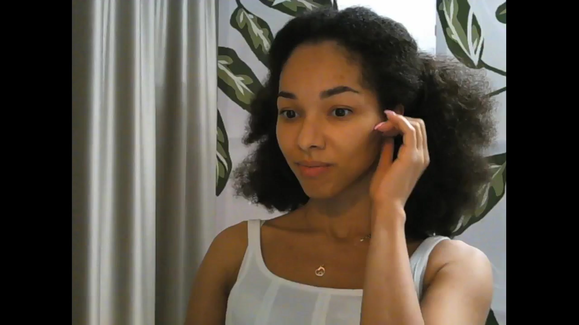 Gallery image thumbnail from Carmel_Dee's myfreecams stream on, 11/17/2024, 23:33 image 13 of 20
