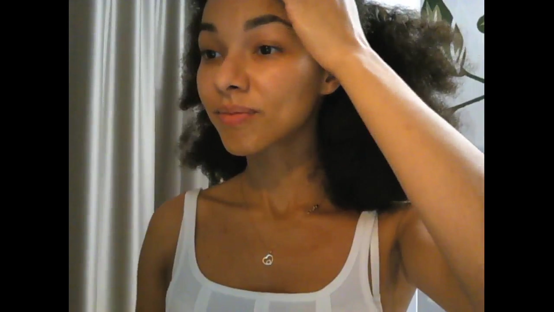 Gallery image thumbnail from Carmel_Dee's myfreecams stream on, 11/18/2024, 24:27 image 15 of 20