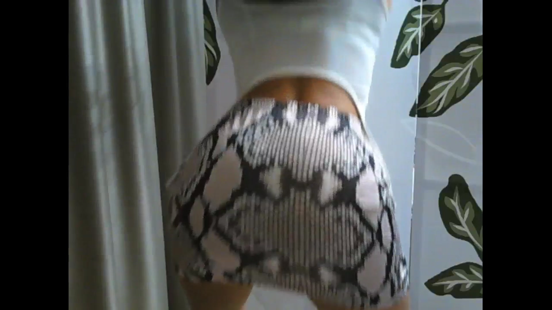 Gallery image thumbnail from Carmel_Dee's myfreecams stream on, 11/18/2024, 24:27 image 13 of 20
