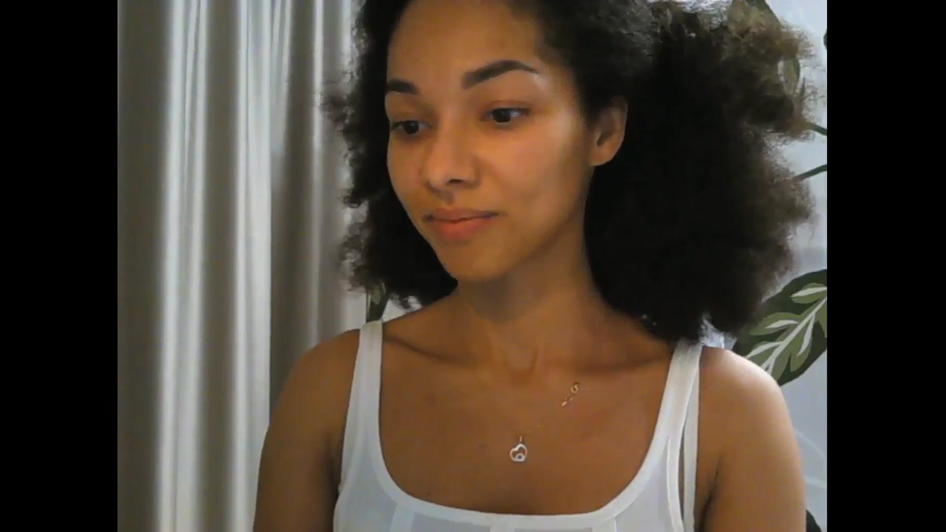 Gallery image thumbnail from Carmel_Dee's myfreecams stream on, 11/18/2024, 24:27 image 8 of 20