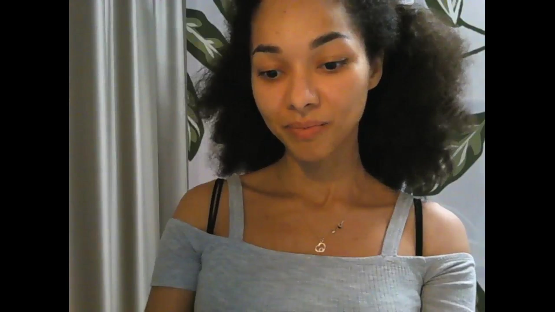 Gallery image thumbnail from Carmel_Dee's myfreecams stream on, 11/24/2024, 18:08 image 12 of 20
