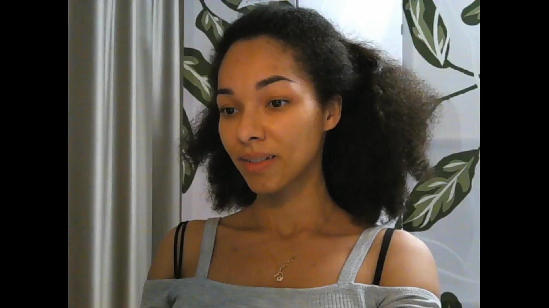 Gallery image thumbnail from Carmel_Dee's myfreecams stream on, 11/24/2024, 19:11 image 1 of 20