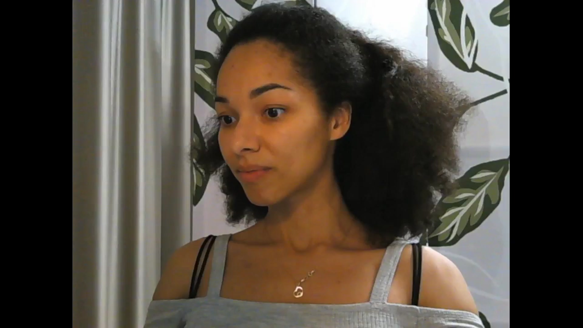 Gallery image thumbnail from Carmel_Dee's myfreecams stream on, 11/24/2024, 19:11 image 5 of 20