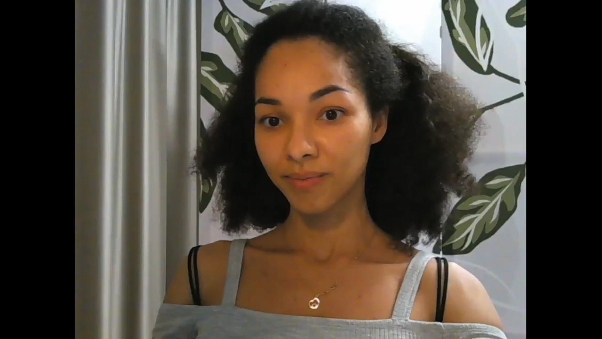 Gallery image thumbnail from Carmel_Dee's myfreecams stream on, 11/24/2024, 19:11 image 4 of 20