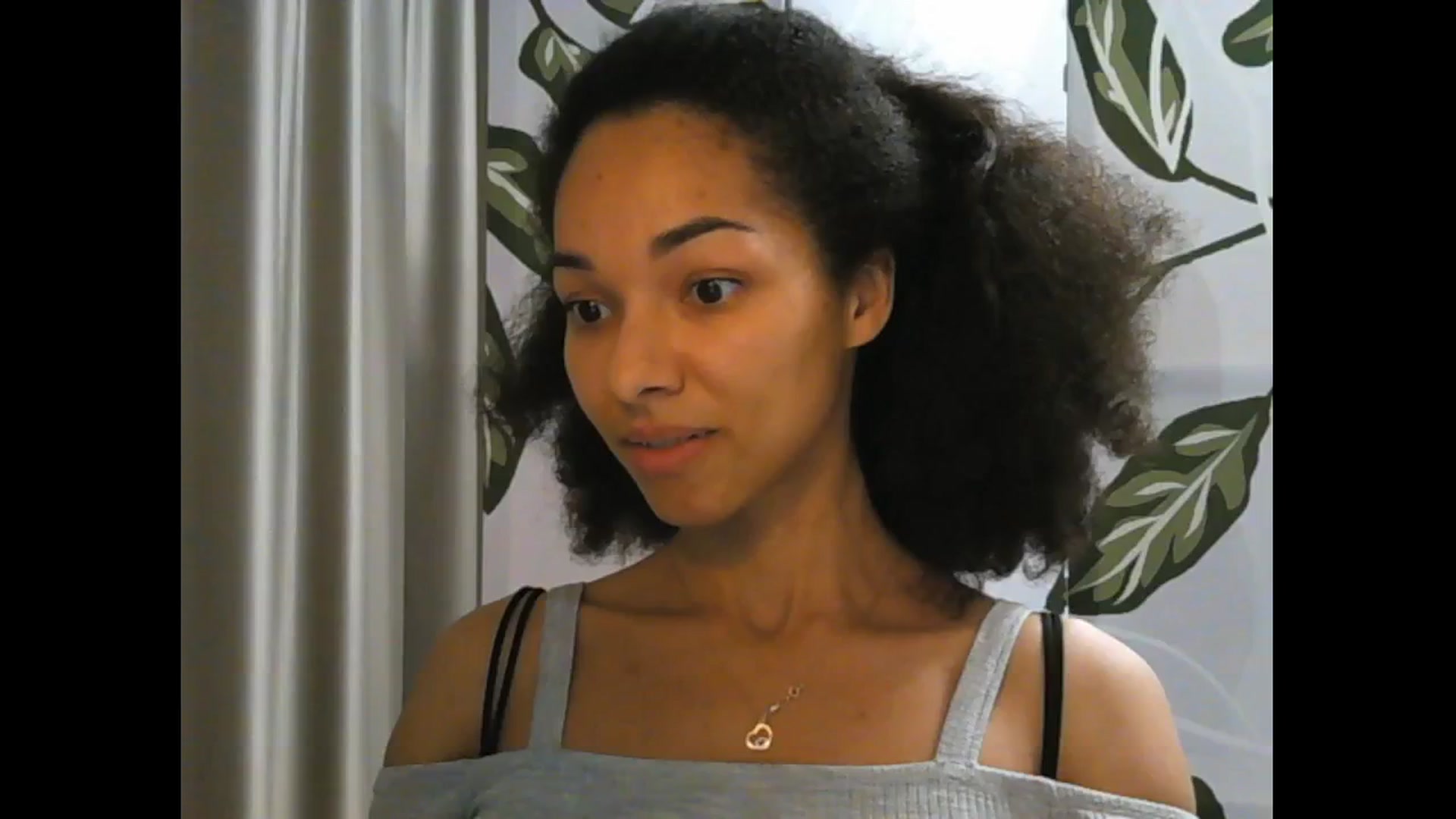Gallery image thumbnail from Carmel_Dee's myfreecams stream on, 11/24/2024, 19:11 image 10 of 20