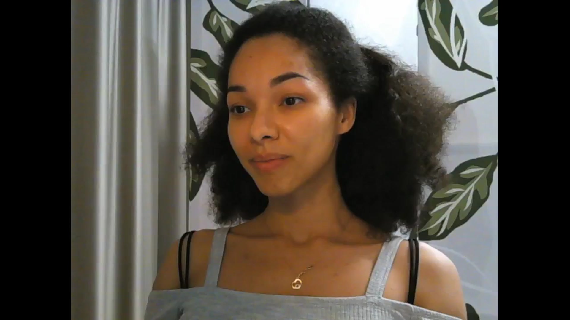 Gallery image thumbnail from Carmel_Dee's myfreecams stream on, 11/24/2024, 19:11 image 2 of 20