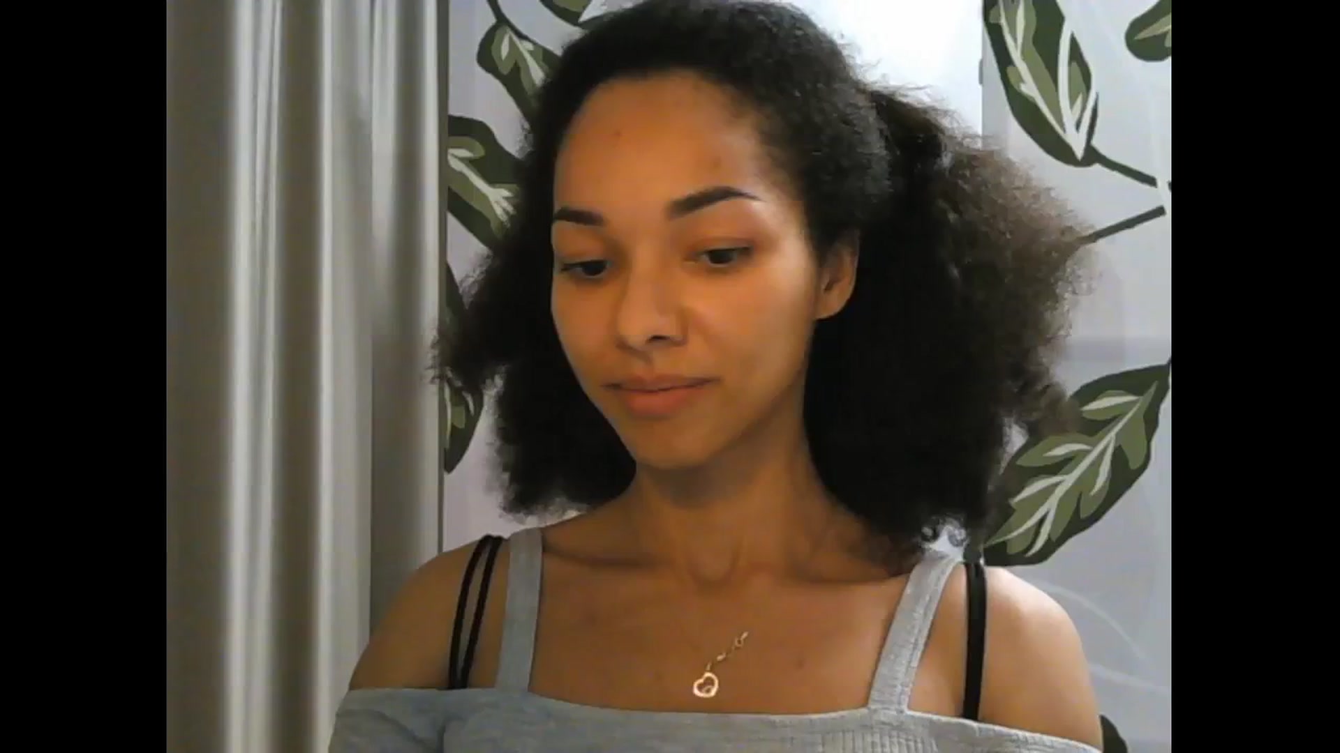 Gallery image thumbnail from Carmel_Dee's myfreecams stream on, 11/24/2024, 19:11 image 12 of 20
