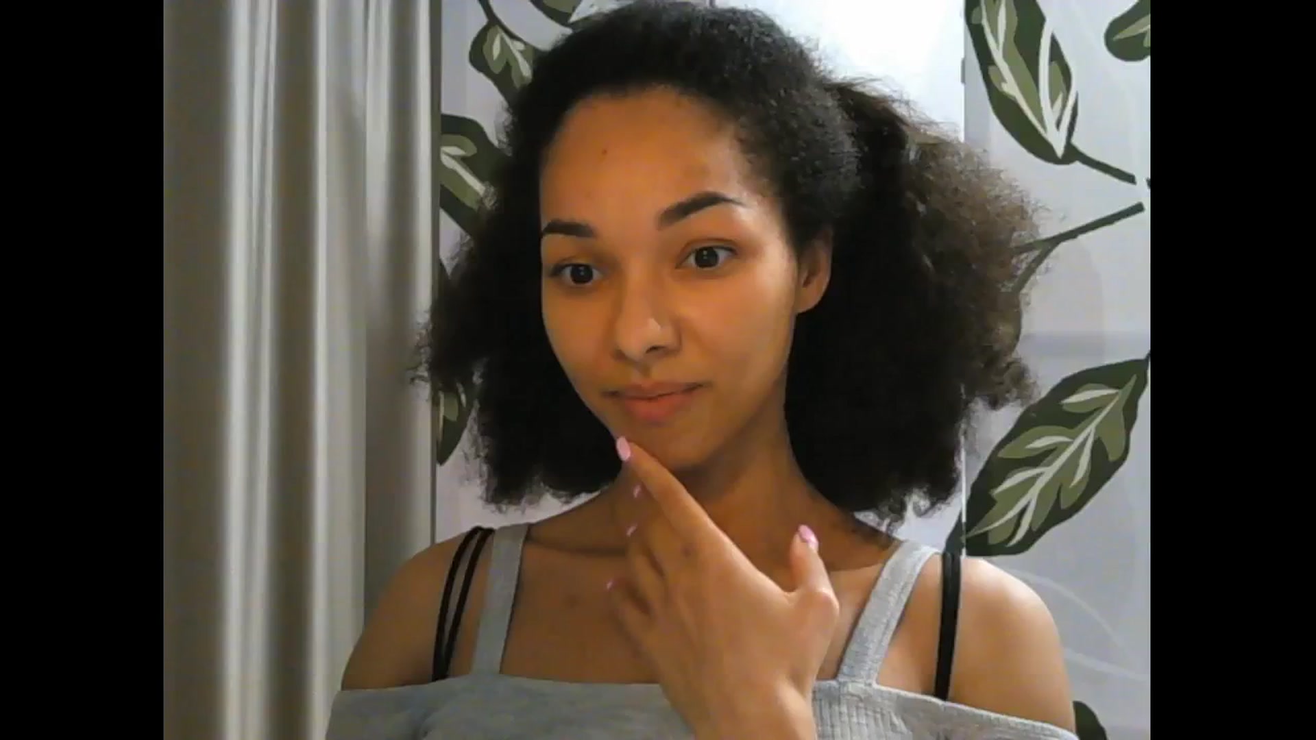 Gallery image thumbnail from Carmel_Dee's myfreecams stream on, 11/24/2024, 19:11 image 8 of 20