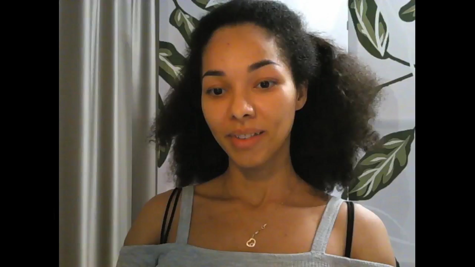 Gallery image thumbnail from Carmel_Dee's myfreecams stream on, 11/24/2024, 19:11 image 6 of 20