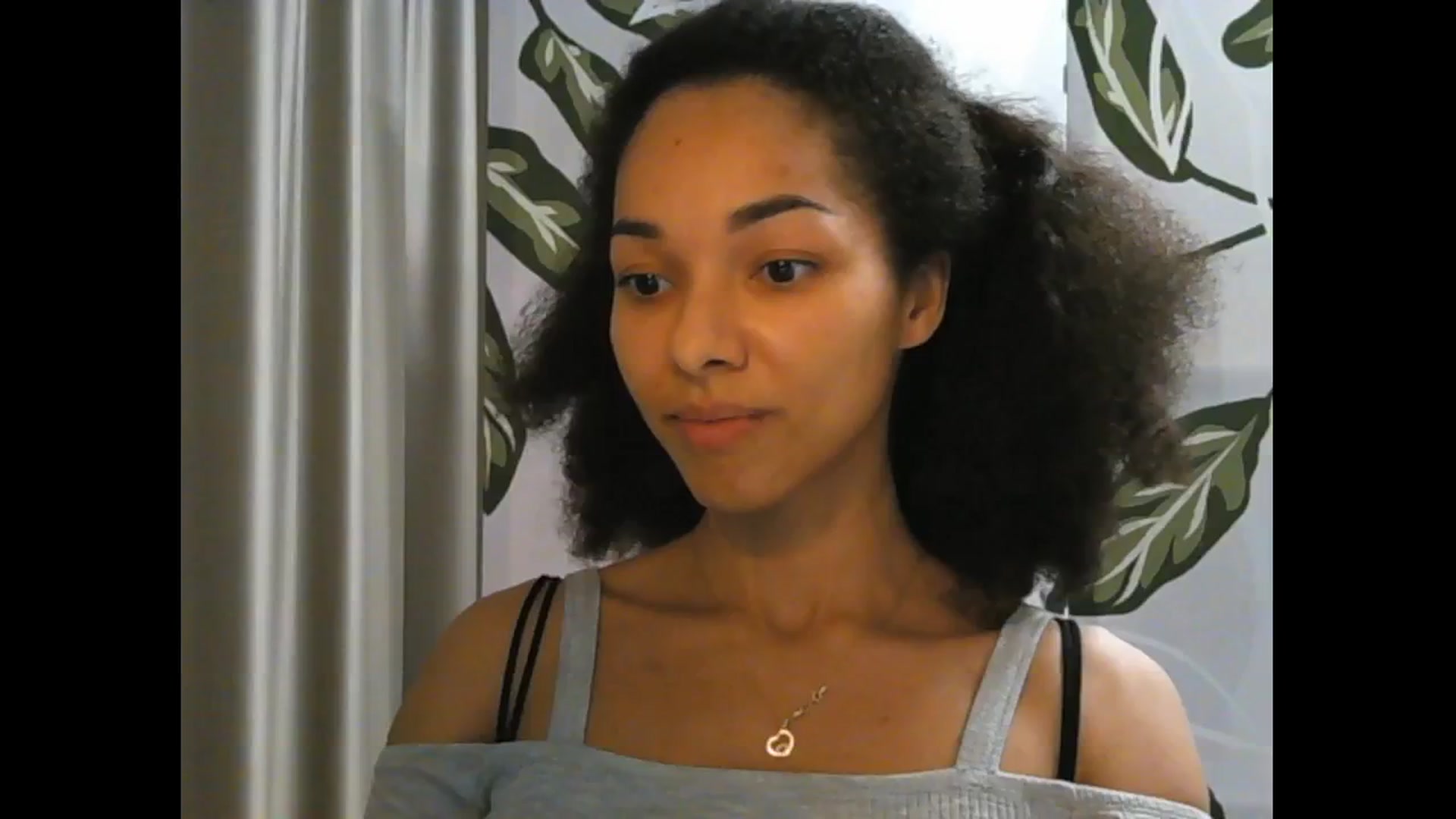 Gallery image thumbnail from Carmel_Dee's myfreecams stream on, 11/24/2024, 19:11 image 9 of 20