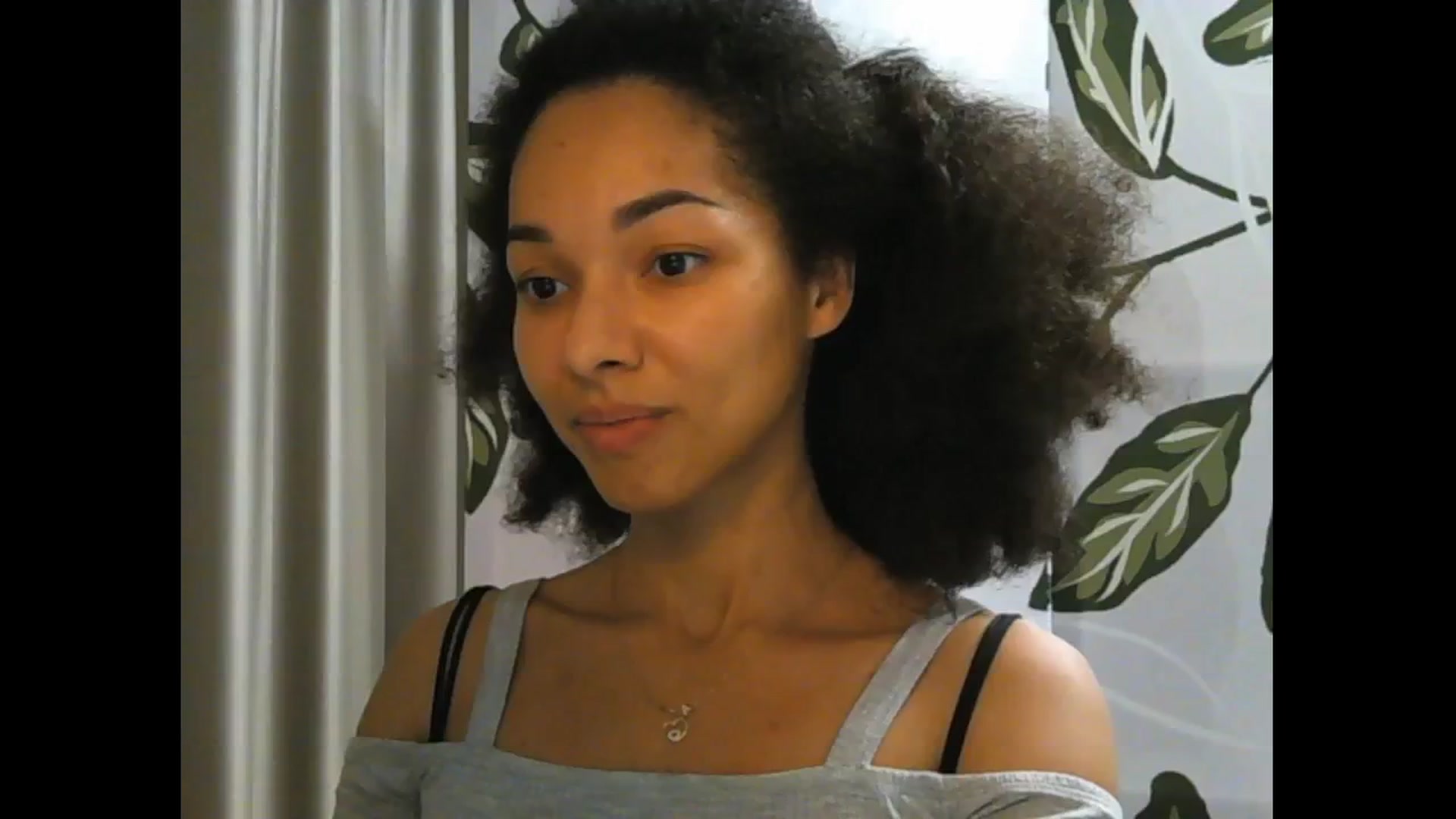 Gallery image thumbnail from Carmel_Dee's myfreecams stream on, 11/24/2024, 20:32 image 18 of 20