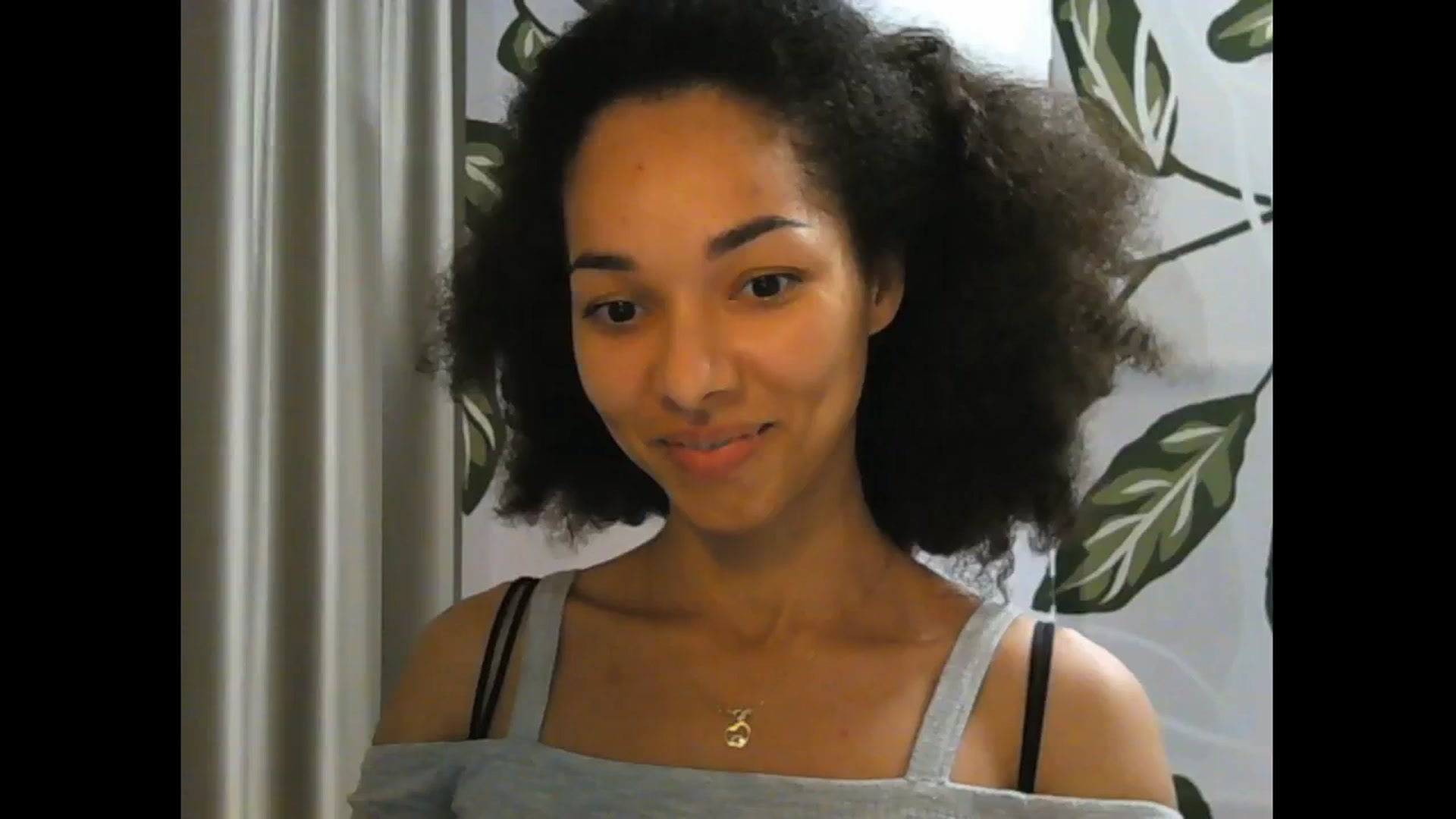Gallery image thumbnail from Carmel_Dee's myfreecams stream on, 11/24/2024, 20:32 image 10 of 20
