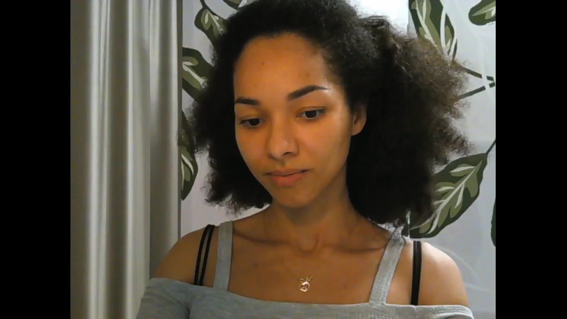 Gallery image thumbnail from Carmel_Dee's myfreecams stream on, 11/24/2024, 20:32 image 16 of 20