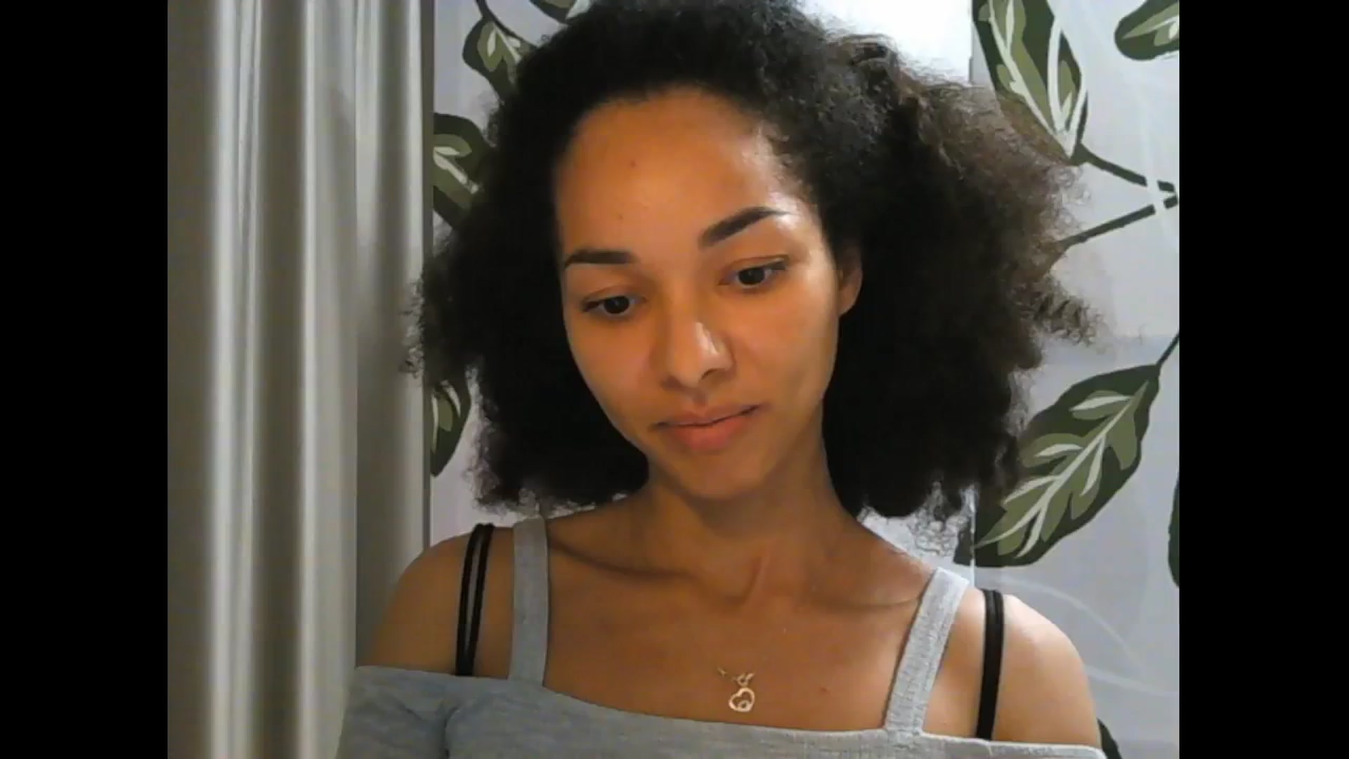 Gallery image thumbnail from Carmel_Dee's myfreecams stream on, 11/24/2024, 20:32 image 19 of 20