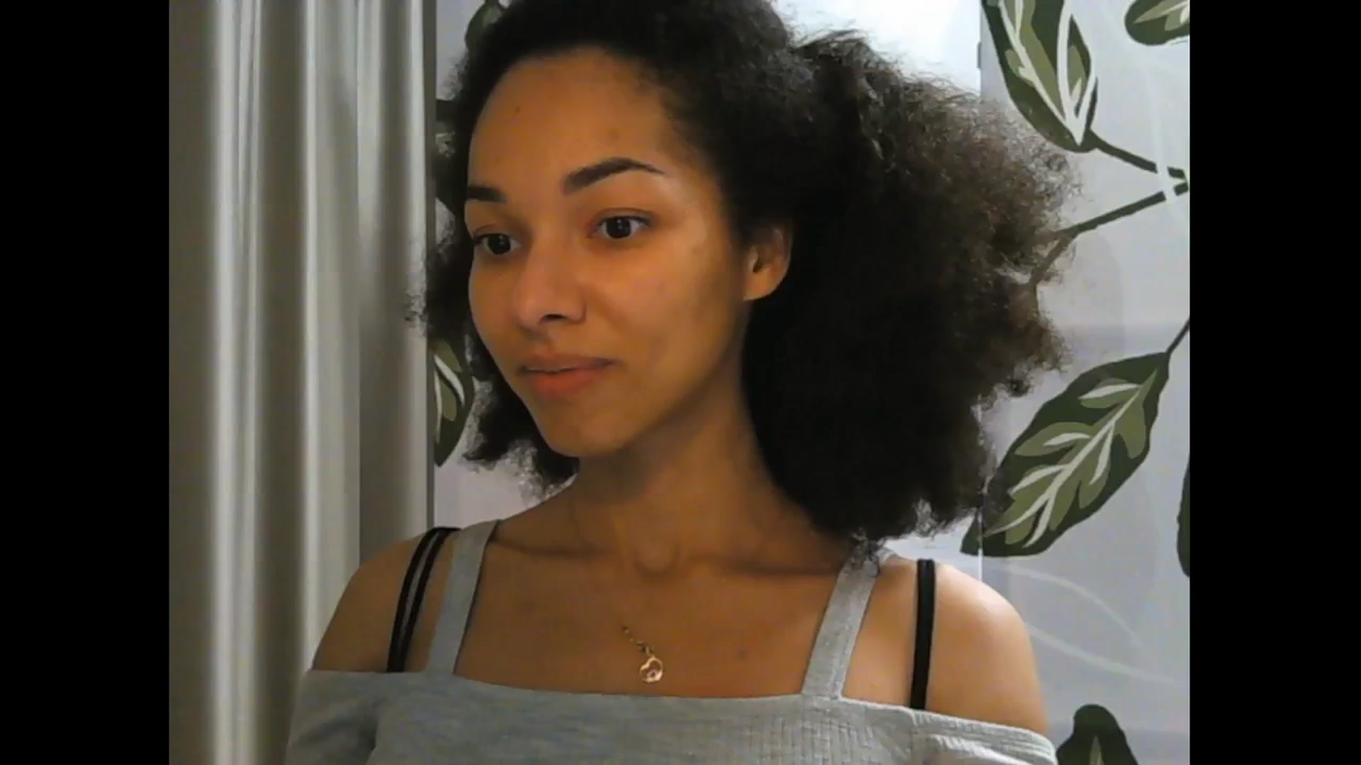 Gallery image thumbnail from Carmel_Dee's myfreecams stream on, 11/24/2024, 20:32 image 4 of 20