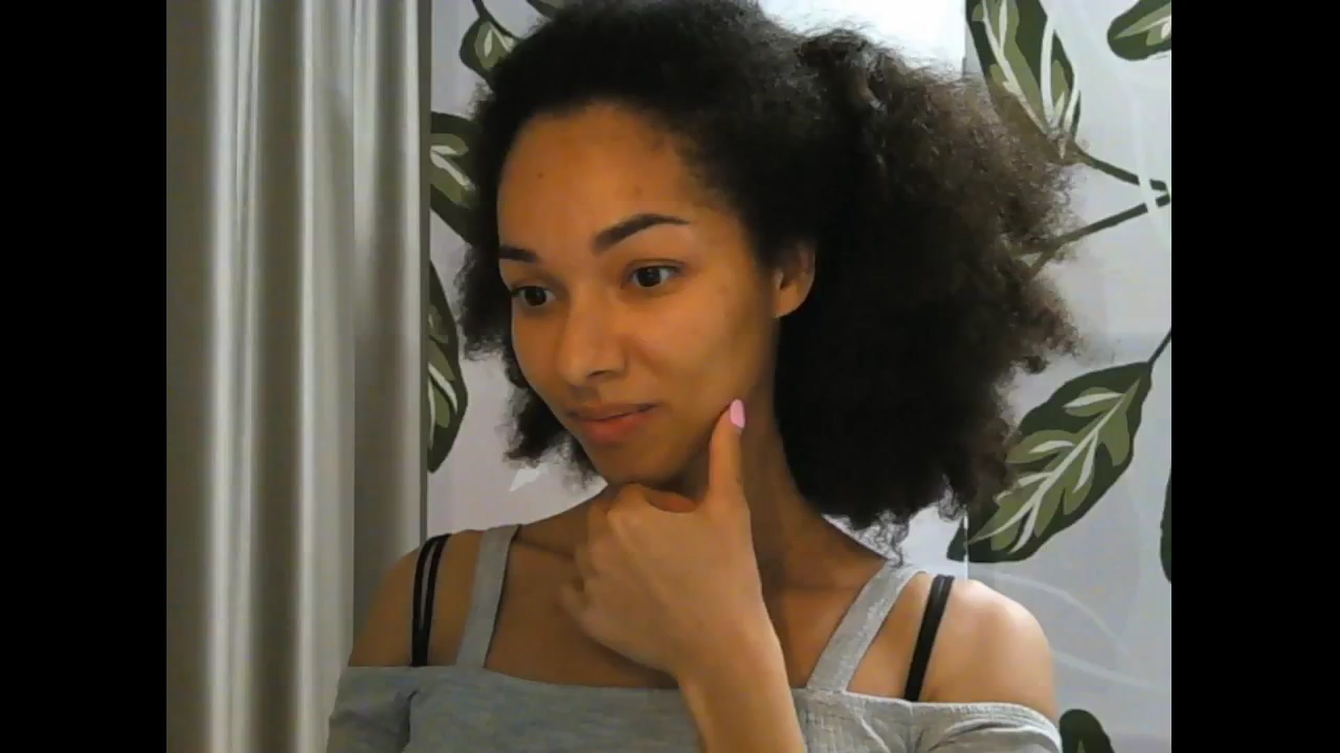 Gallery image thumbnail from Carmel_Dee's myfreecams stream on, 11/24/2024, 20:32 image 14 of 20
