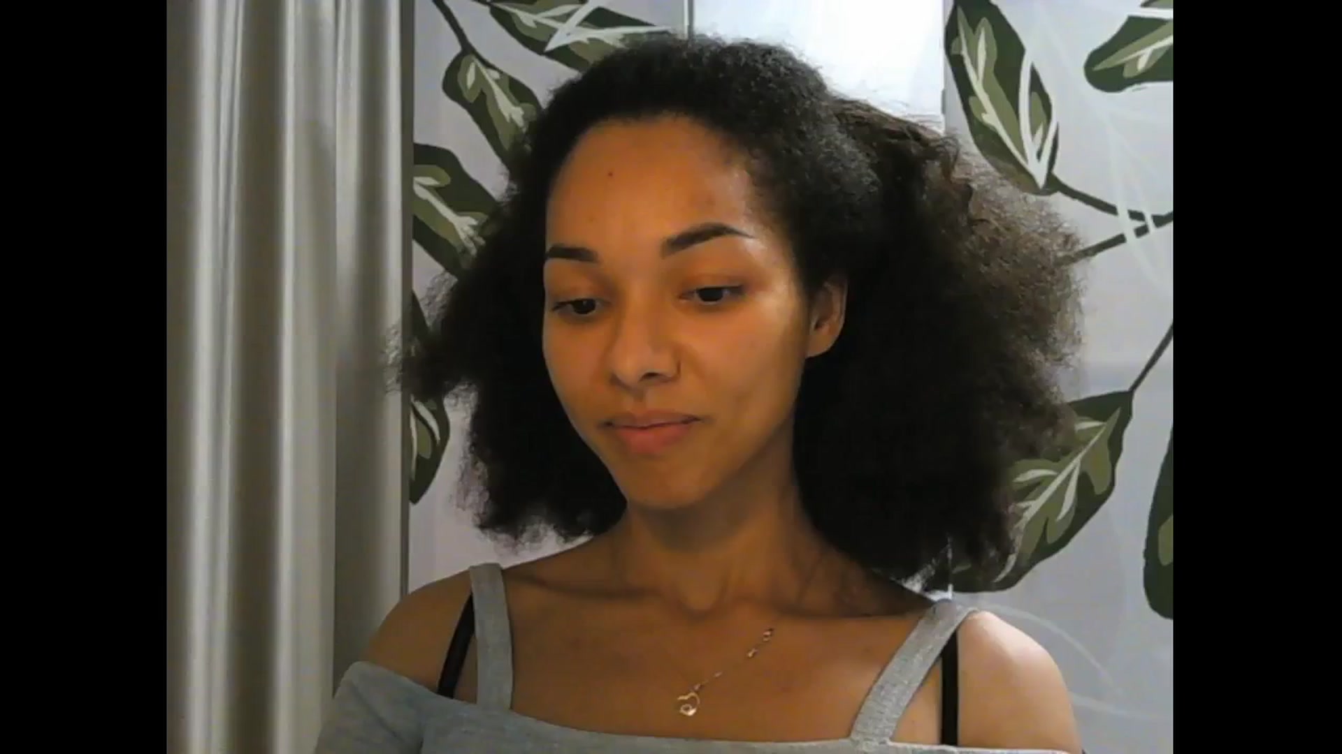 Gallery image thumbnail from Carmel_Dee's myfreecams stream on, 11/25/2024, 24:40 image 18 of 20