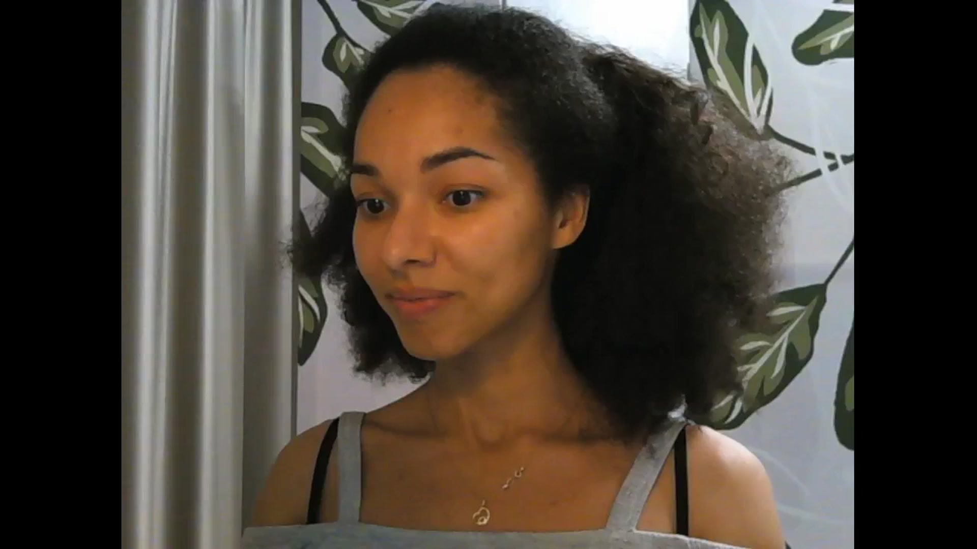 Gallery image thumbnail from Carmel_Dee's myfreecams stream on, 11/25/2024, 24:40 image 2 of 20