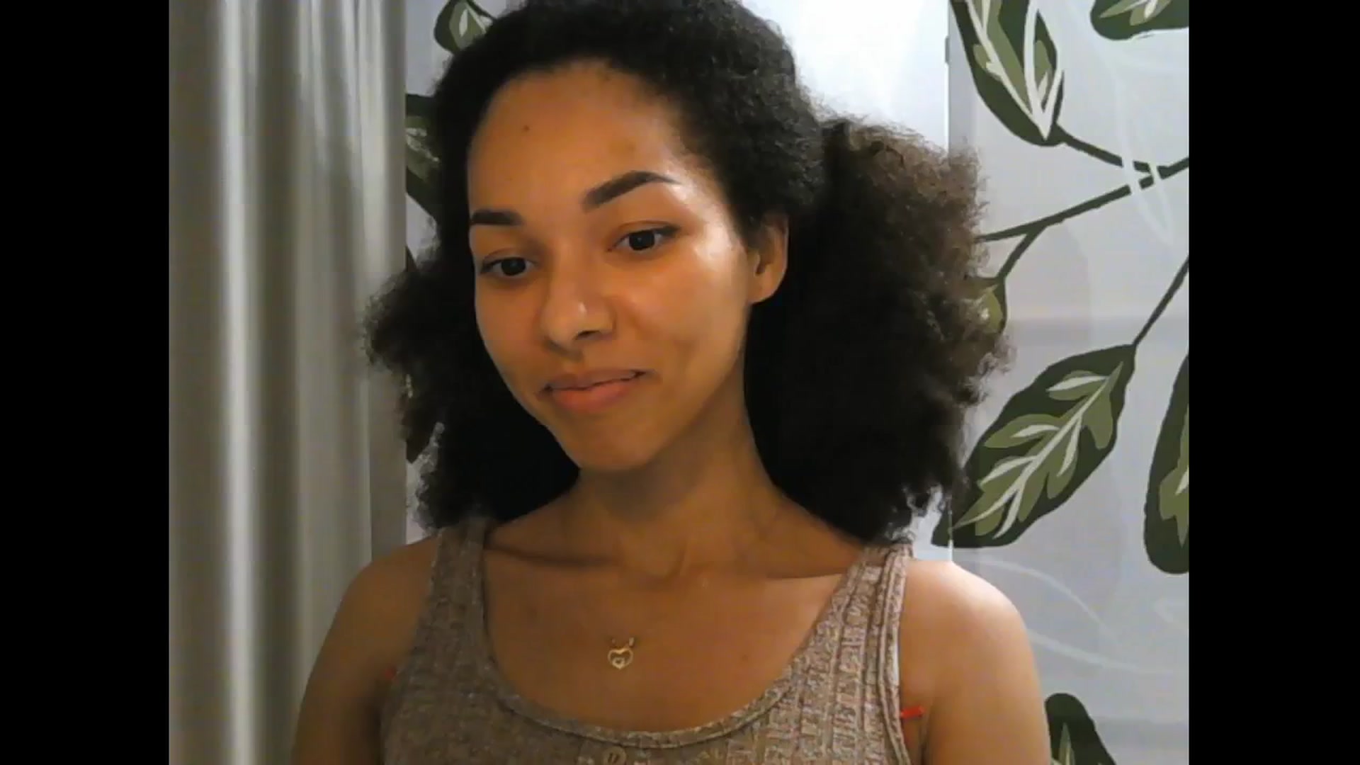 Gallery image thumbnail from Carmel_Dee's myfreecams stream on, 11/25/2024, 22:58 image 14 of 20