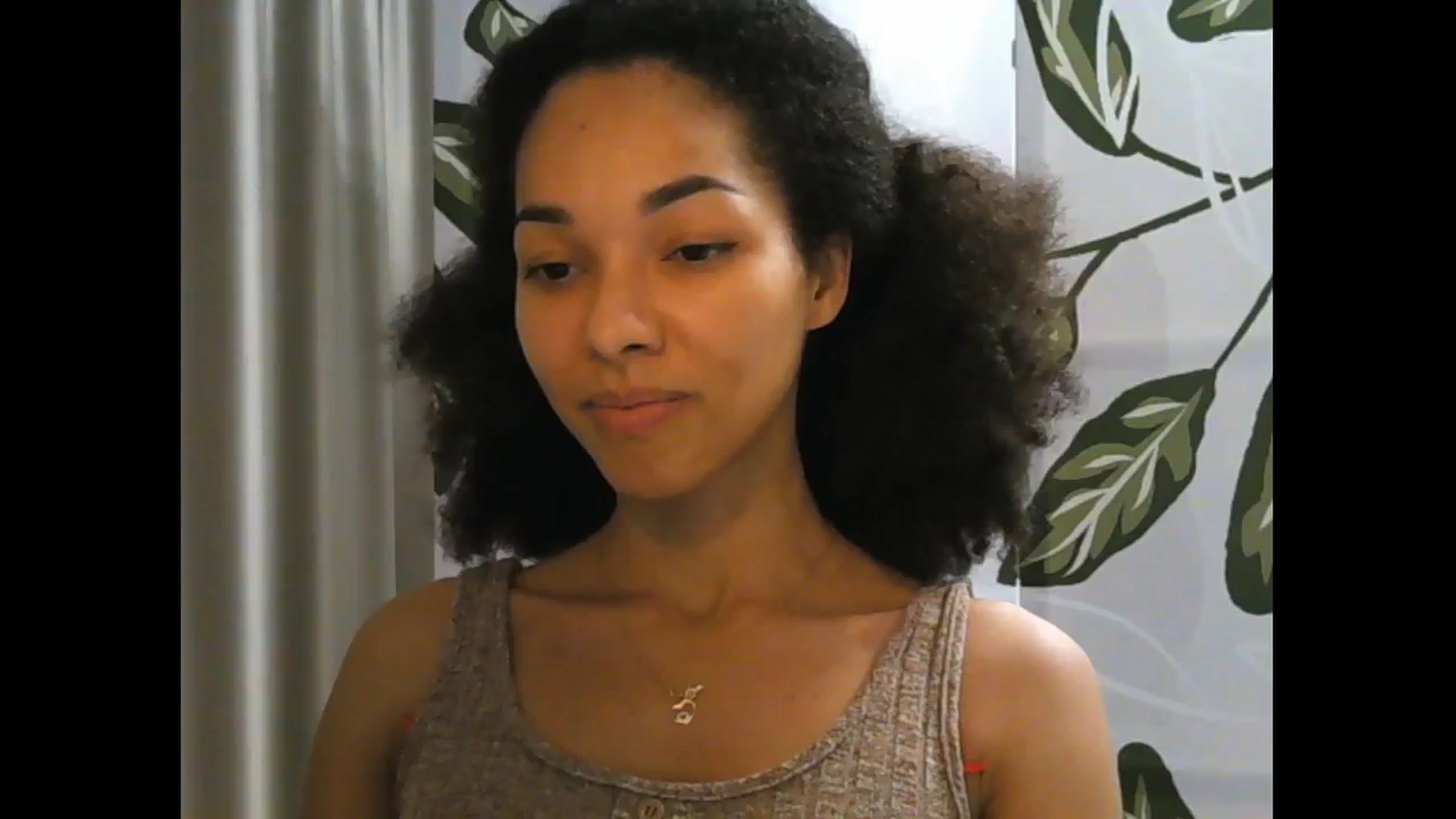 Gallery image thumbnail from Carmel_Dee's myfreecams stream on, 11/25/2024, 22:58 image 9 of 20