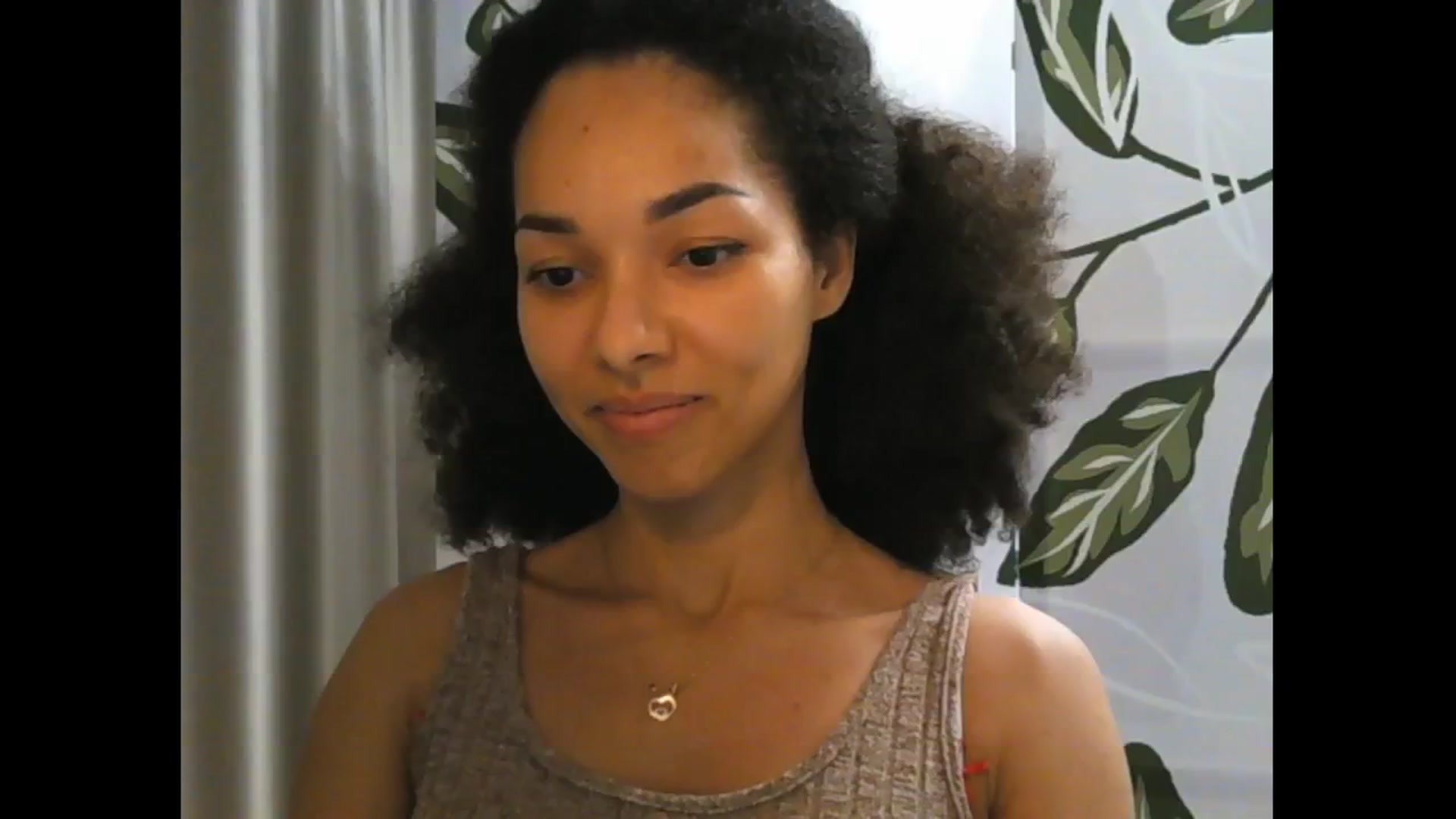 Gallery image thumbnail from Carmel_Dee's myfreecams stream on, 11/25/2024, 22:58 image 12 of 20