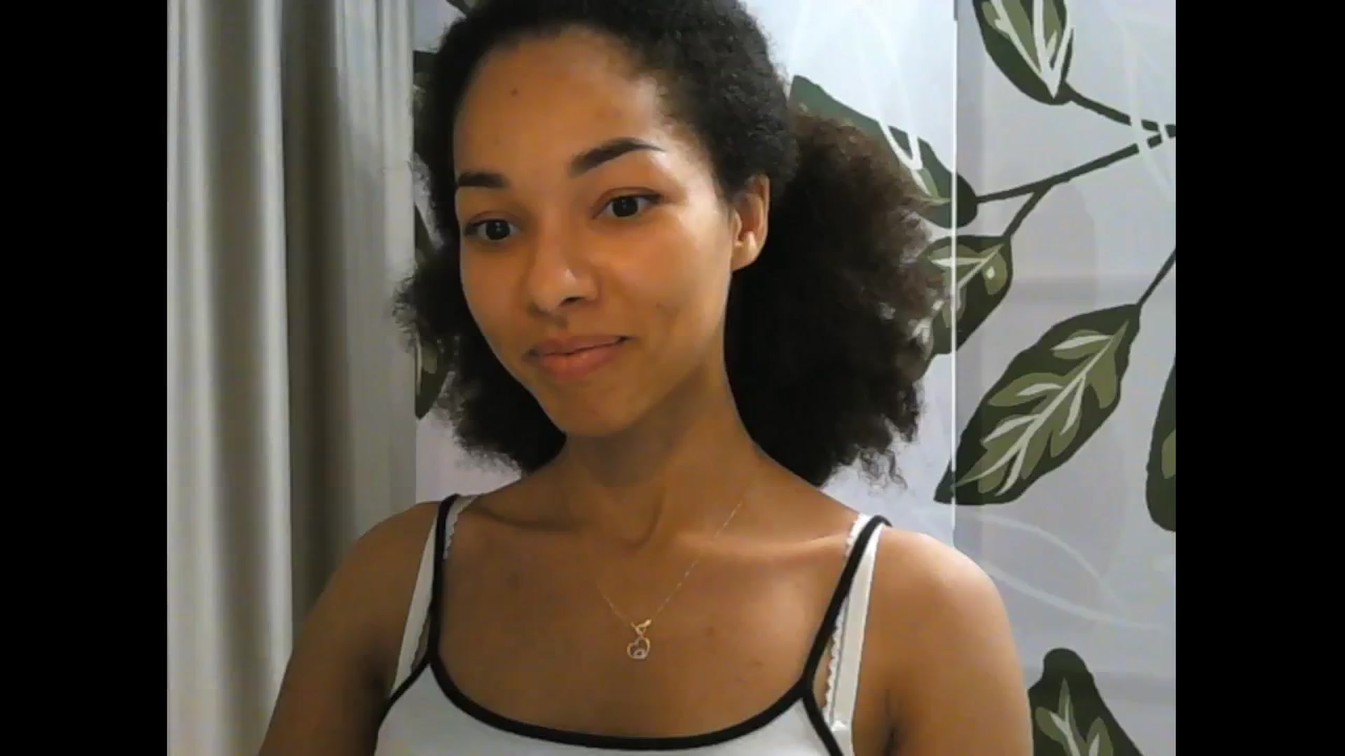 Gallery image thumbnail from Carmel_Dee's myfreecams stream on, 11/26/2024, 17:07 image 14 of 20