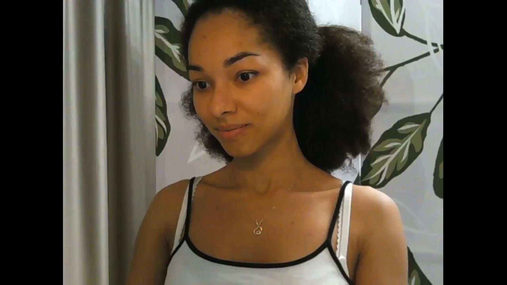 Gallery image thumbnail from Carmel_Dee's myfreecams stream on, 11/26/2024, 17:07 image 3 of 20