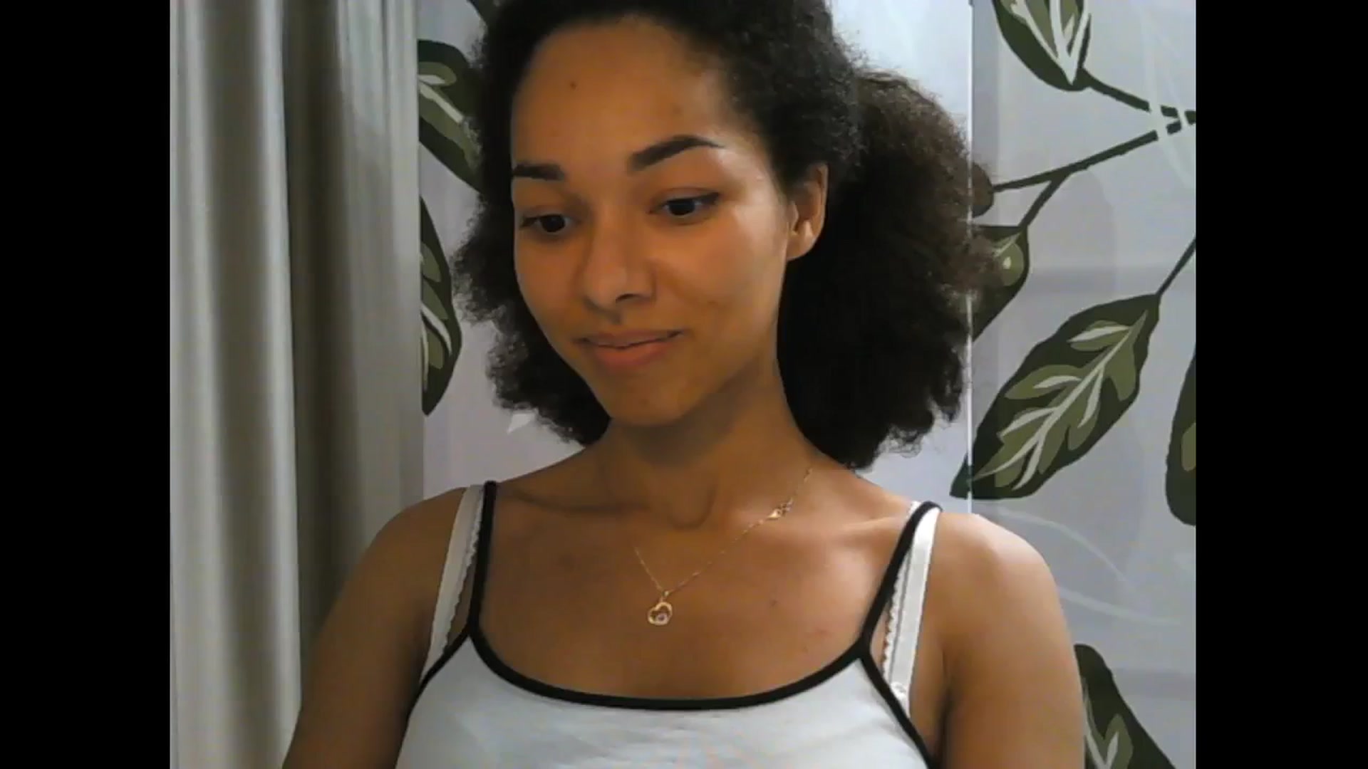 Gallery image thumbnail from Carmel_Dee's myfreecams stream on, 11/26/2024, 22:24 image 11 of 20