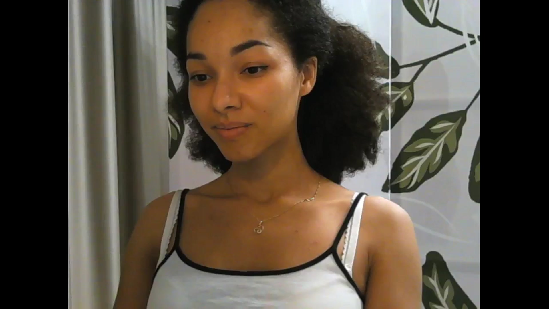 Gallery image thumbnail from Carmel_Dee's myfreecams stream on, 11/26/2024, 22:24 image 18 of 20