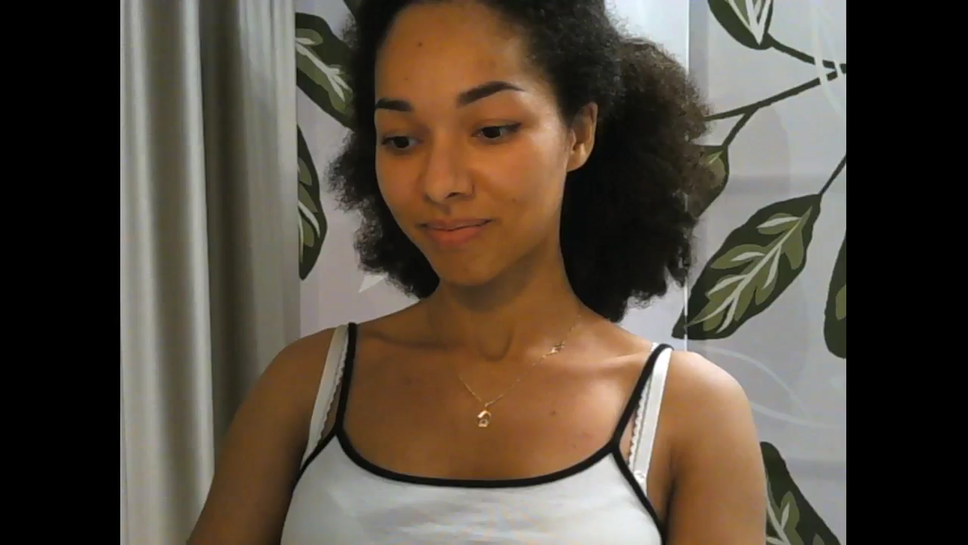 Gallery image thumbnail from Carmel_Dee's myfreecams stream on, 11/26/2024, 22:24 image 13 of 20