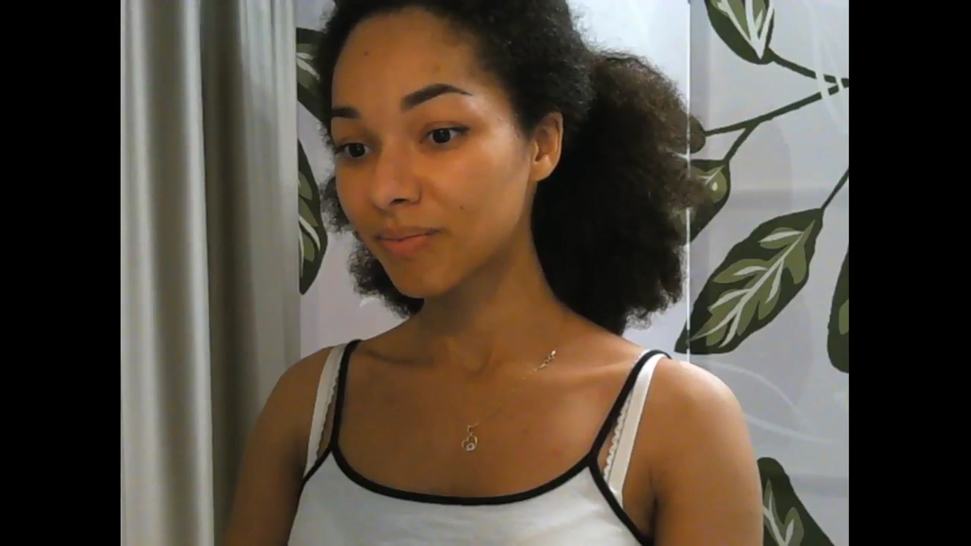 Gallery image thumbnail from Carmel_Dee's myfreecams stream on, 11/26/2024, 22:24 image 2 of 20