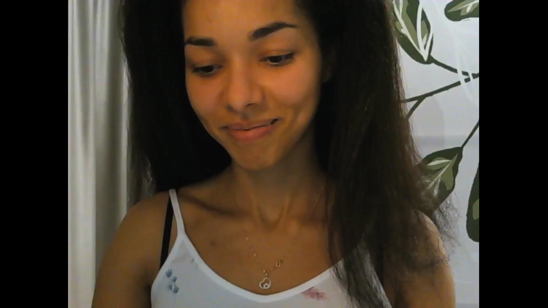 Gallery image thumbnail from Carmel_Dee's myfreecams stream on, 12/10/2024, 15:51 image 18 of 20