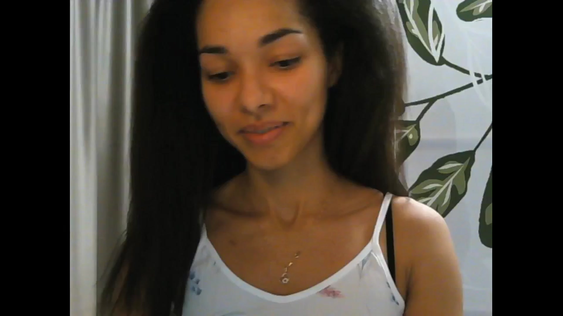Gallery image thumbnail from Carmel_Dee's myfreecams stream on, 12/10/2024, 15:51 image 3 of 20