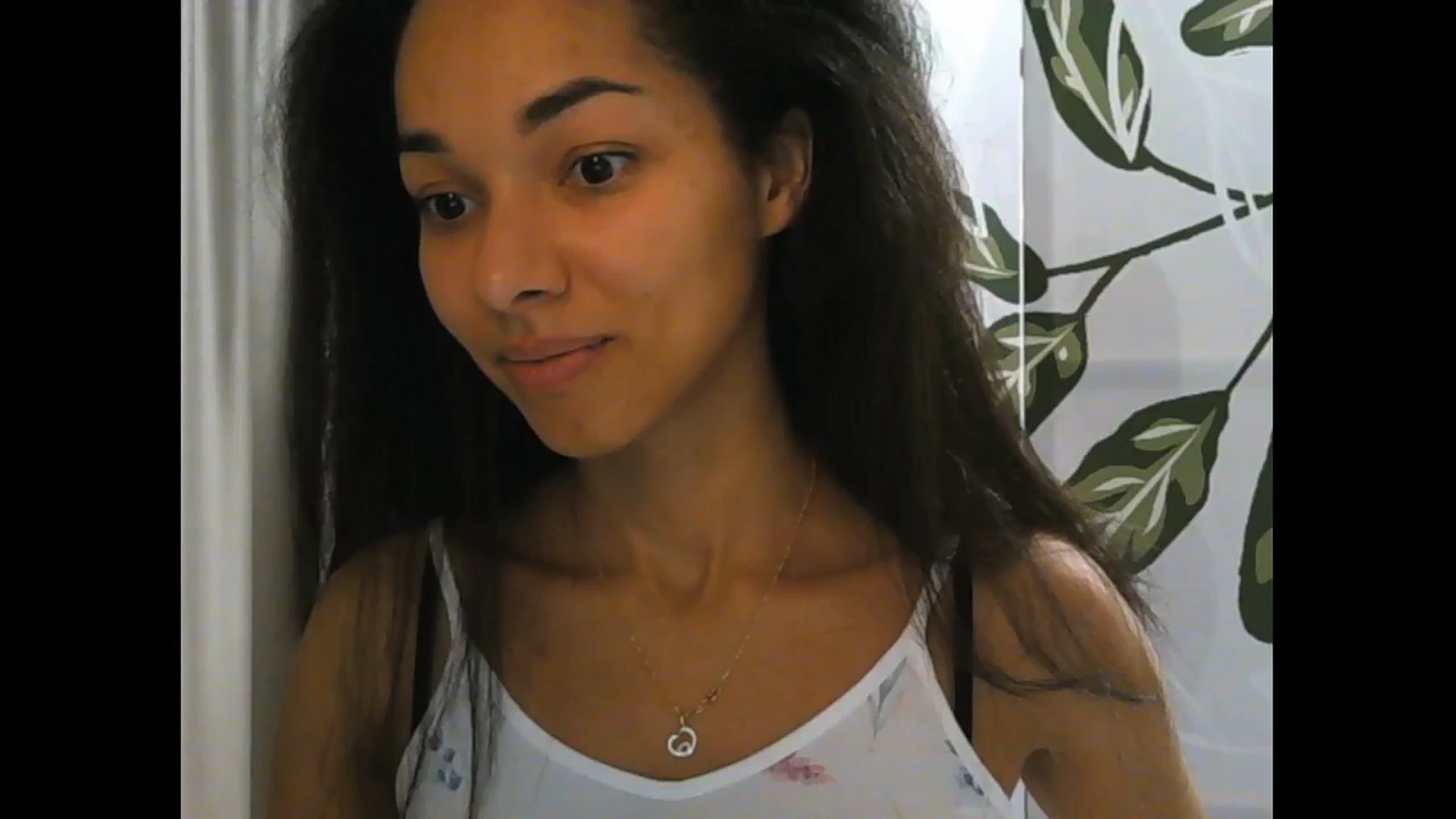 Gallery image thumbnail from Carmel_Dee's myfreecams stream on, 12/10/2024, 15:51 image 12 of 20