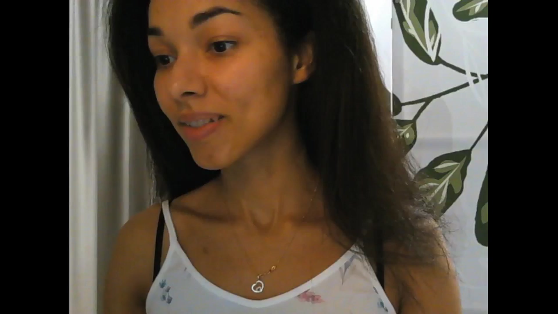 Gallery image thumbnail from Carmel_Dee's myfreecams stream on, 12/10/2024, 15:51 image 17 of 20