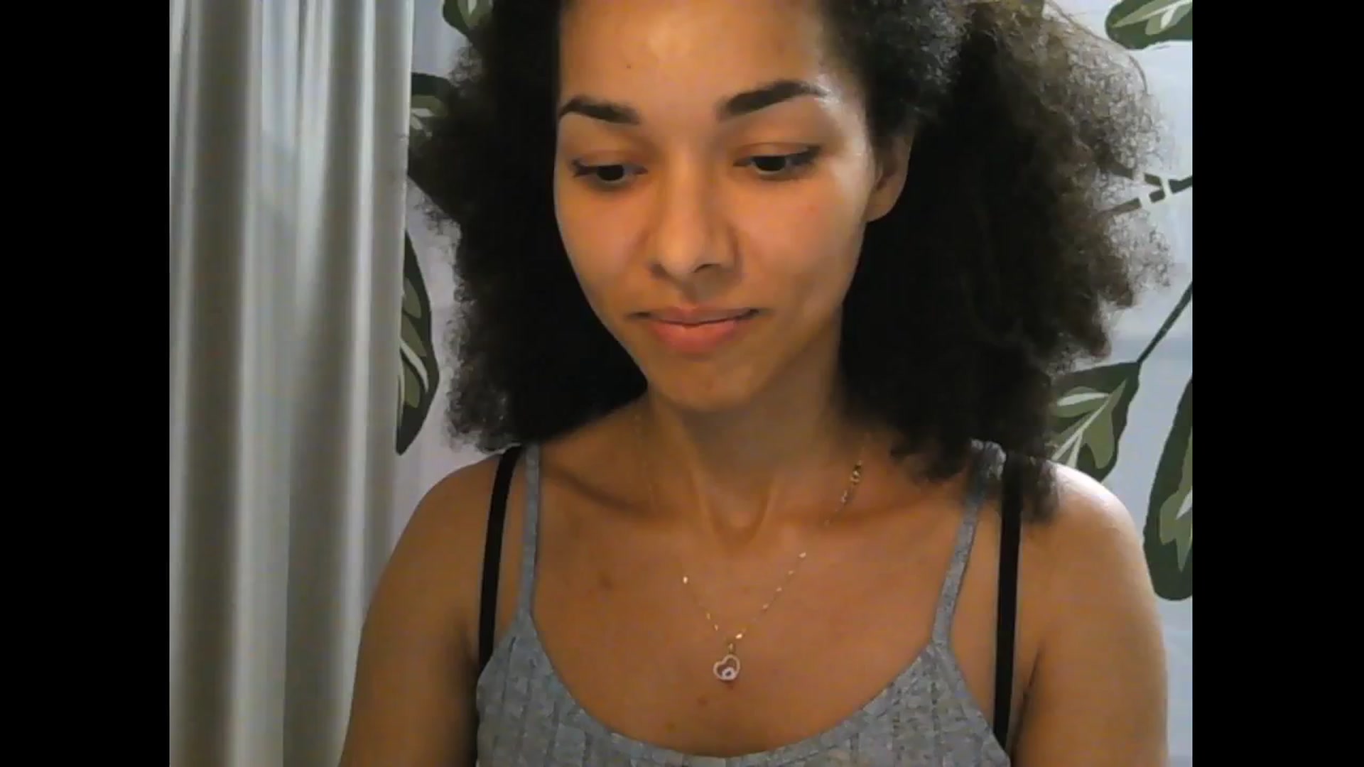Gallery image thumbnail from Carmel_Dee's myfreecams stream on, 12/22/2024, 21:06 image 13 of 20