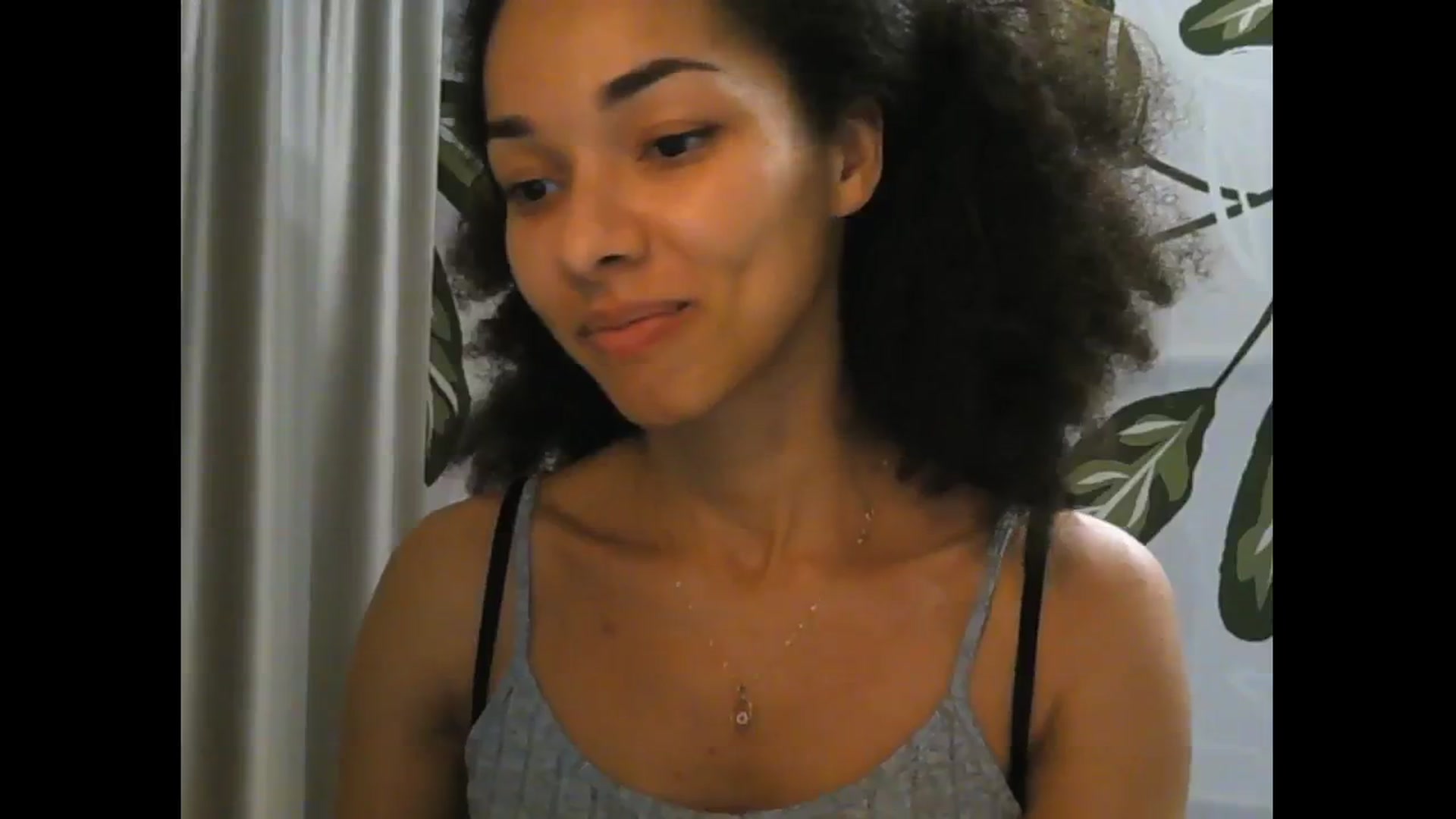 Gallery image thumbnail from Carmel_Dee's myfreecams stream on, 12/22/2024, 21:06 image 19 of 20