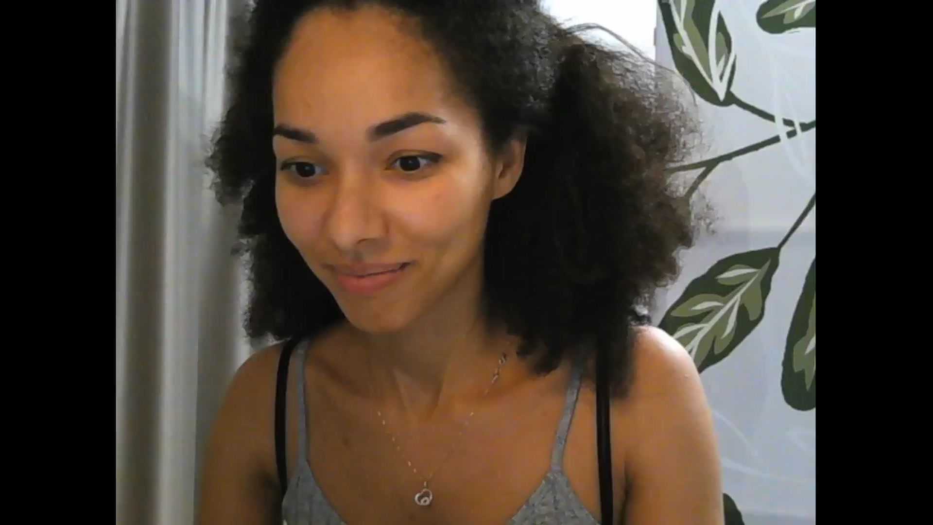 Gallery image thumbnail from Carmel_Dee's myfreecams stream on, 12/22/2024, 21:06 image 14 of 20