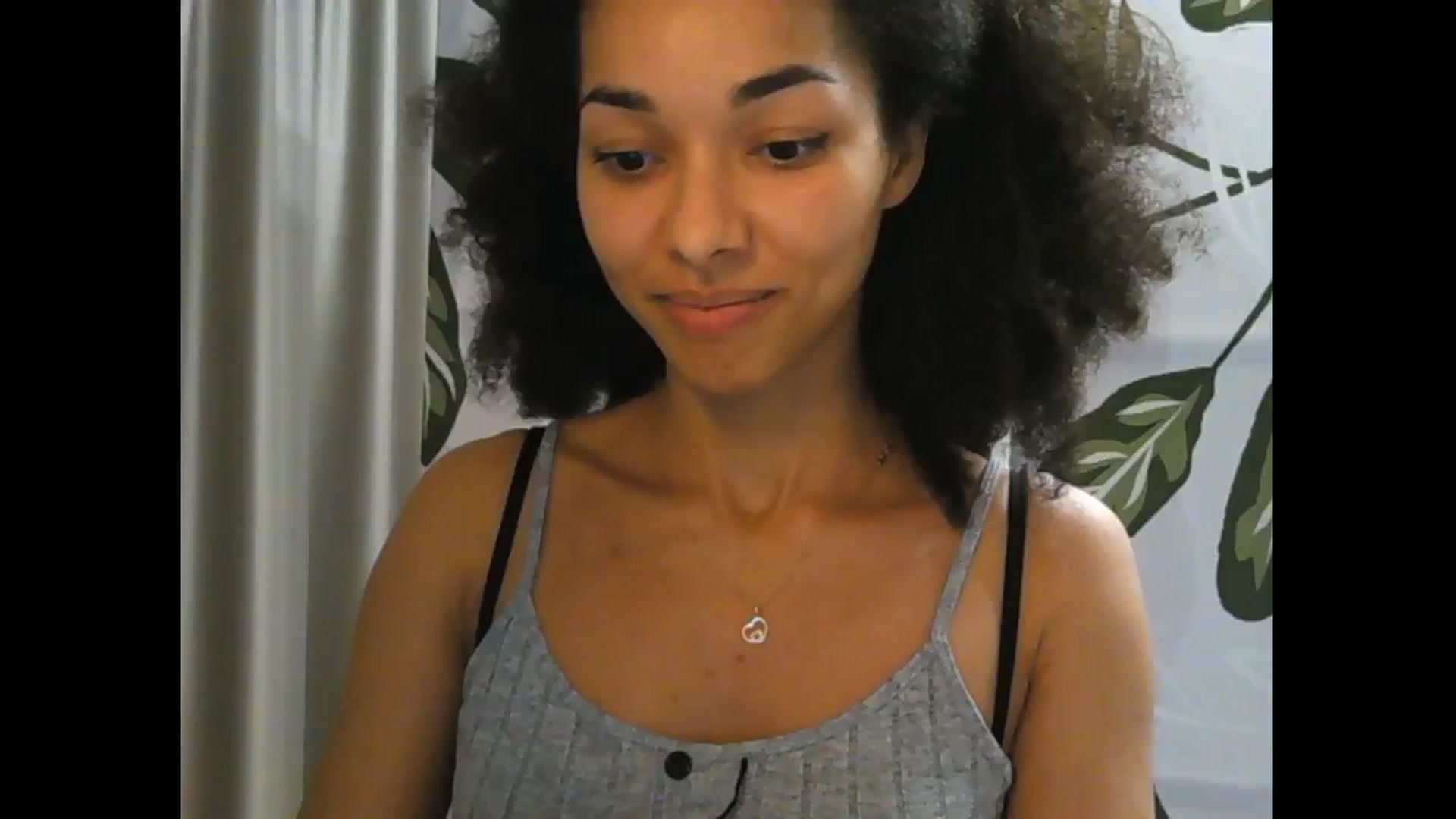 Gallery image thumbnail from Carmel_Dee's myfreecams stream on, 12/22/2024, 22:28 image 1 of 20