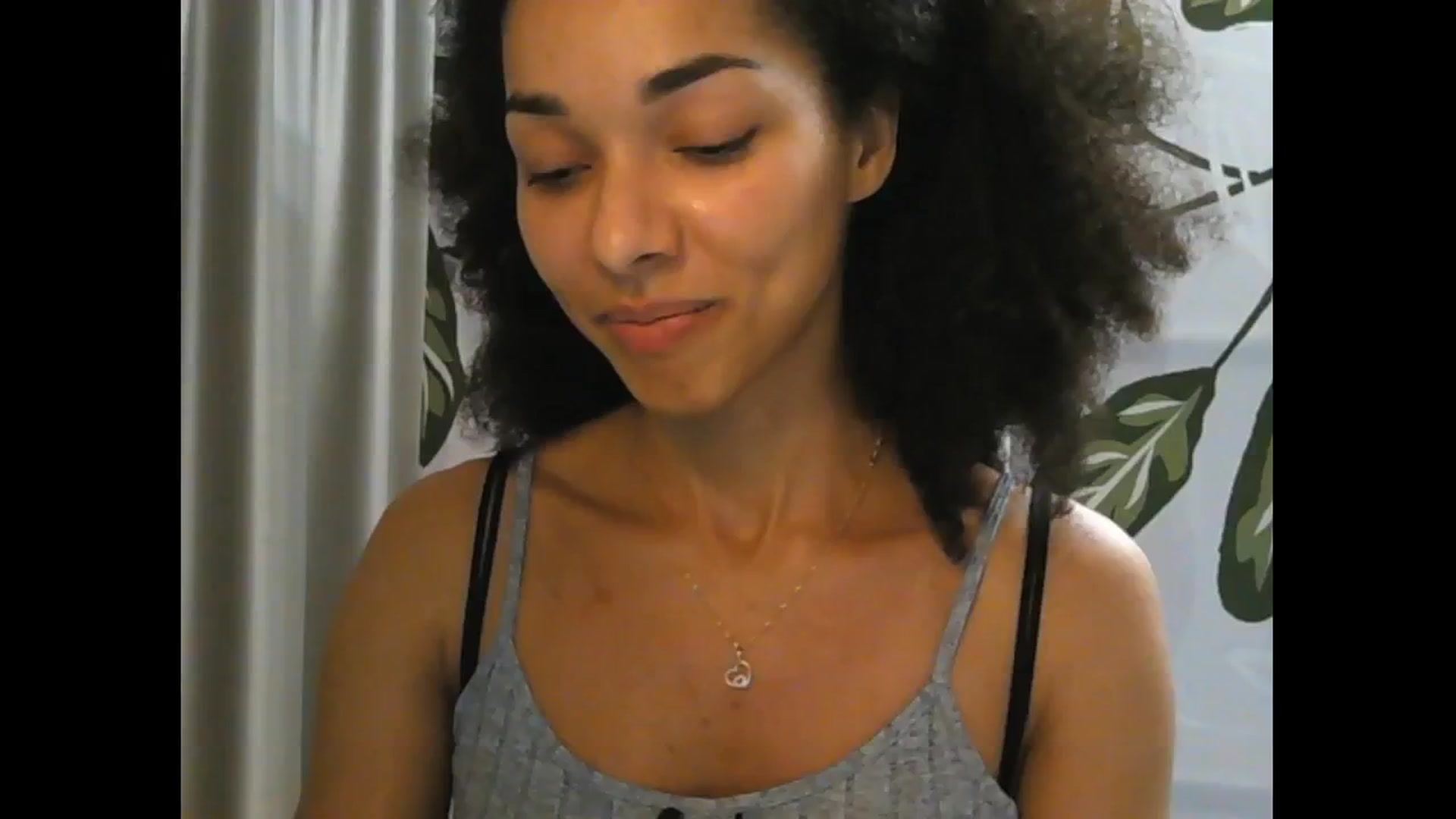 Gallery image thumbnail from Carmel_Dee's myfreecams stream on, 12/22/2024, 22:28 image 10 of 20