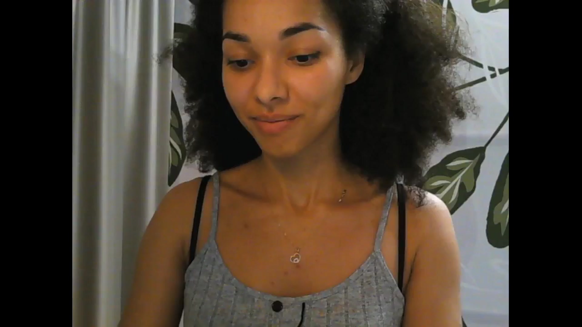 Gallery image thumbnail from Carmel_Dee's myfreecams stream on, 12/23/2024, 24:36 image 13 of 20