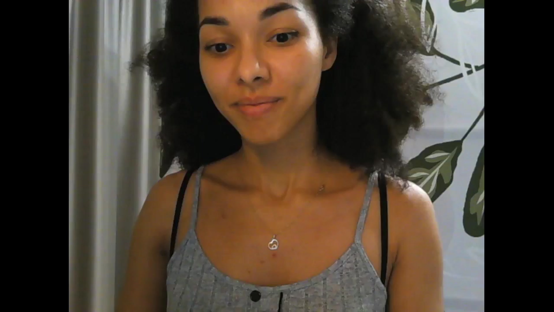 Gallery image thumbnail from Carmel_Dee's myfreecams stream on, 12/23/2024, 24:36 image 4 of 20