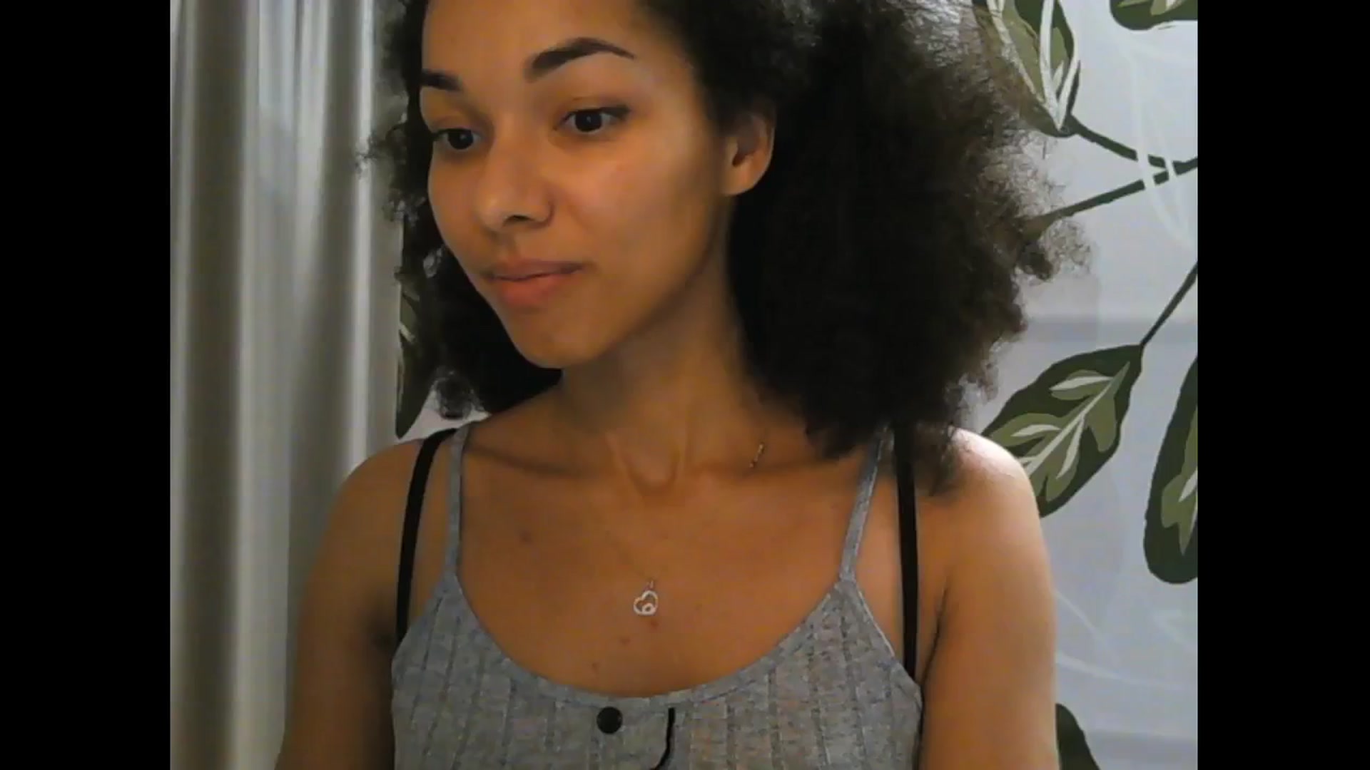 Gallery image thumbnail from Carmel_Dee's myfreecams stream on, 12/23/2024, 24:36 image 11 of 20