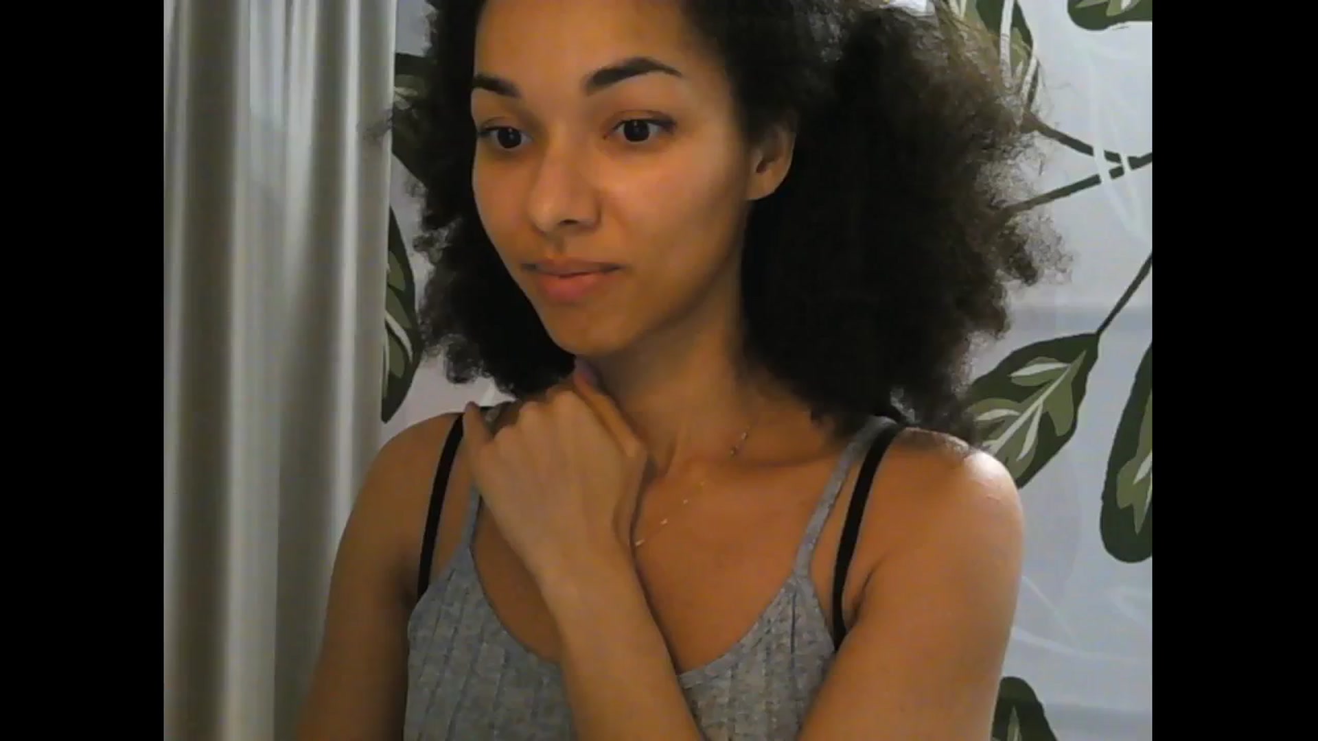 Gallery image thumbnail from Carmel_Dee's myfreecams stream on, 12/23/2024, 24:36 image 7 of 20