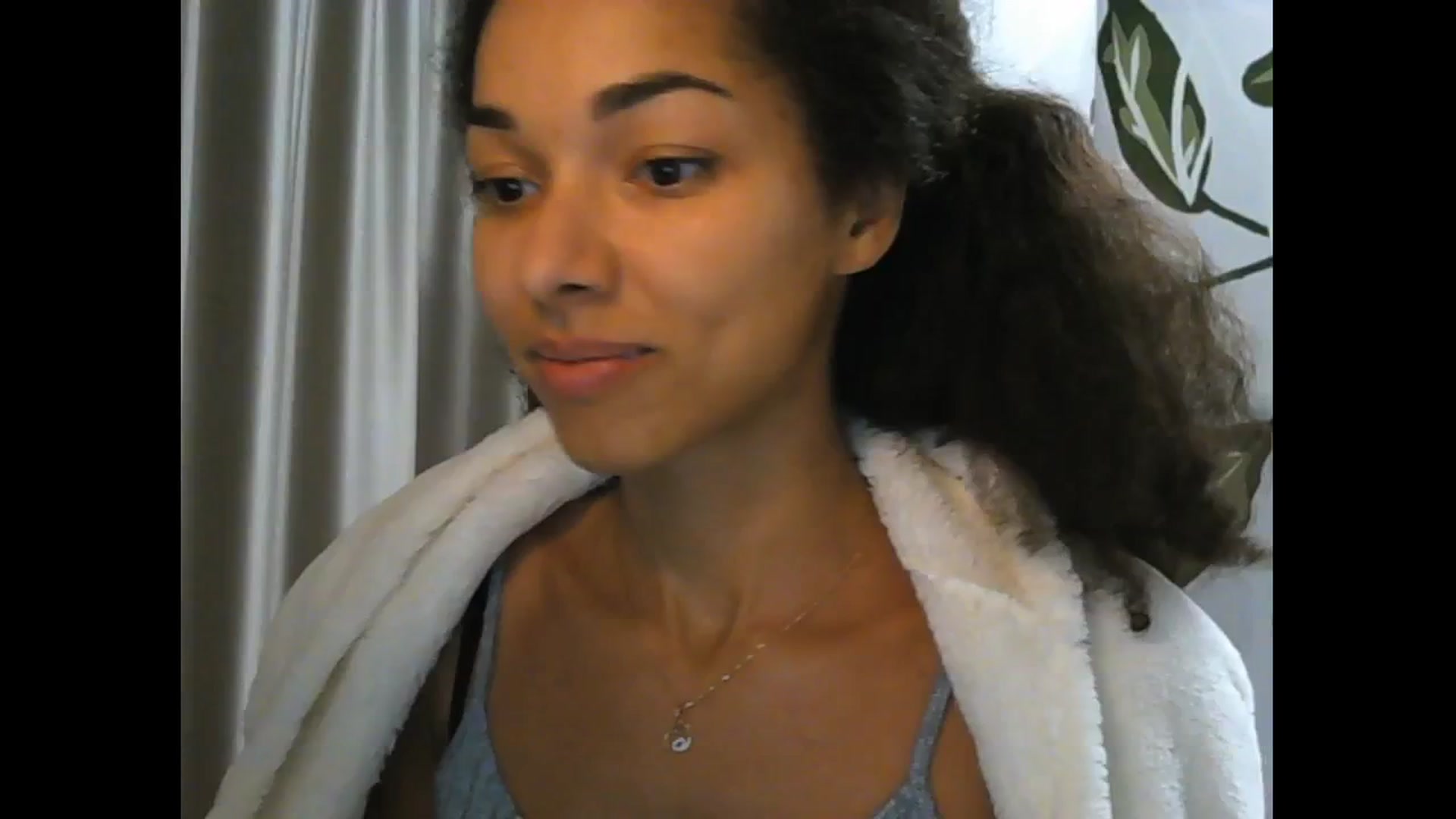 Gallery image thumbnail from Carmel_Dee's myfreecams stream on, 04/12/2025, 23:30 image 7 of 20