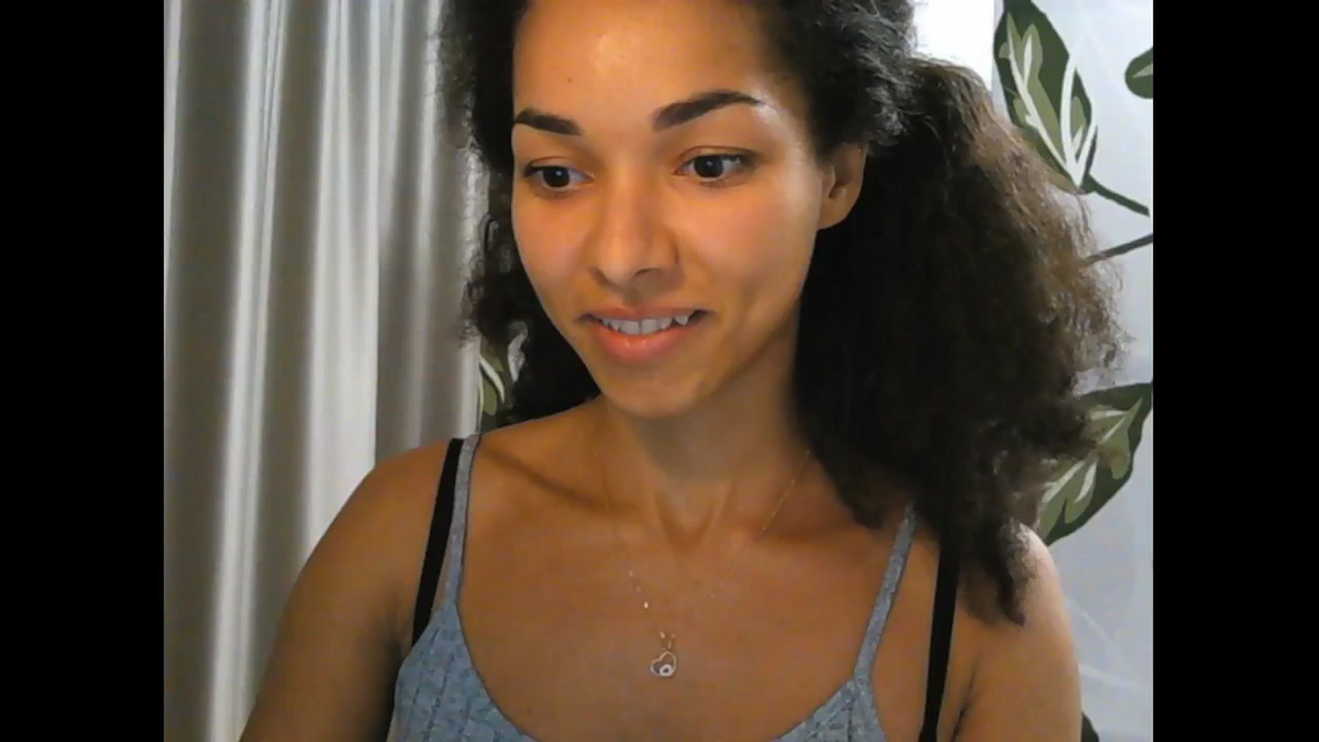 Gallery image thumbnail from Carmel_Dee's myfreecams stream on, 04/12/2025, 23:30 image 19 of 20