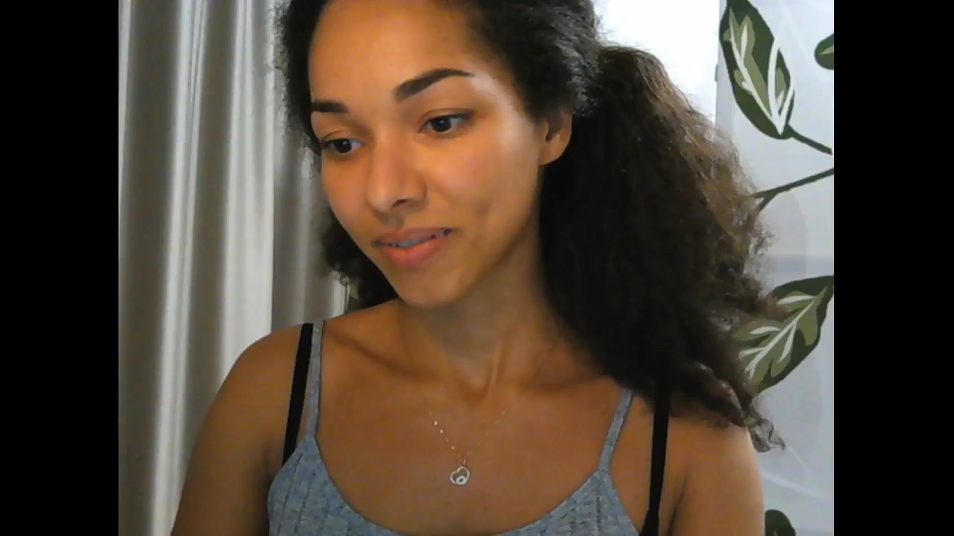 Gallery image thumbnail from Carmel_Dee's myfreecams stream on, 04/12/2025, 23:30 image 15 of 20