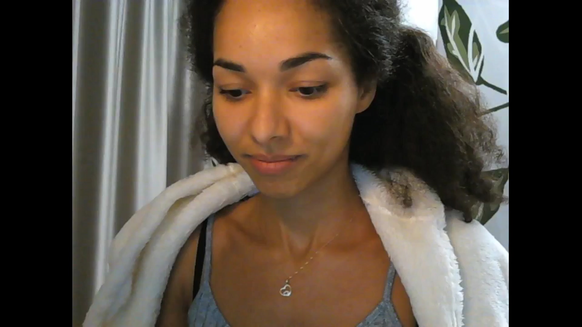 Gallery image thumbnail from Carmel_Dee's myfreecams stream on, 04/12/2025, 23:30 image 3 of 20