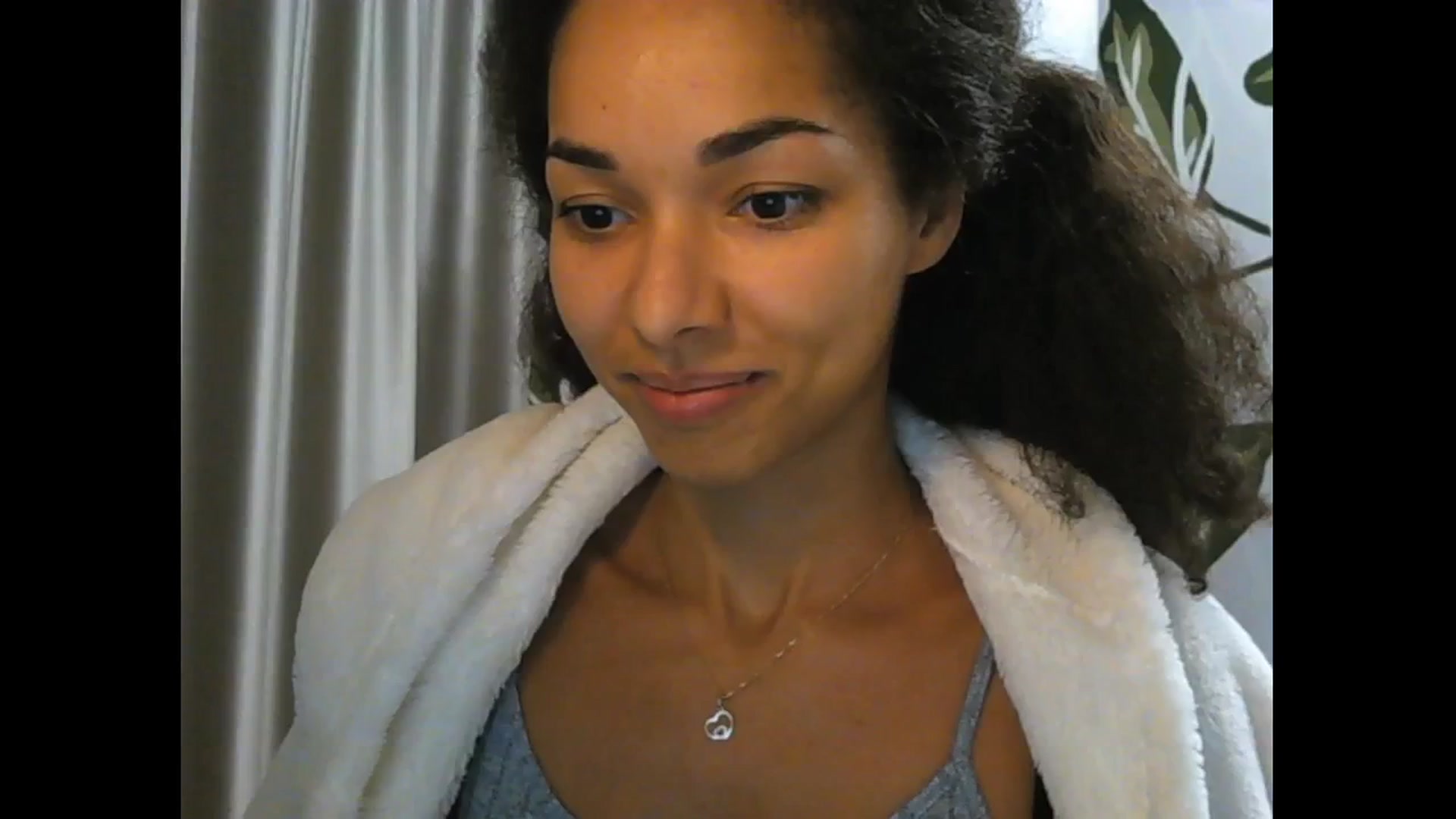 Gallery image thumbnail from Carmel_Dee's myfreecams stream on, 04/12/2025, 23:30 image 5 of 20