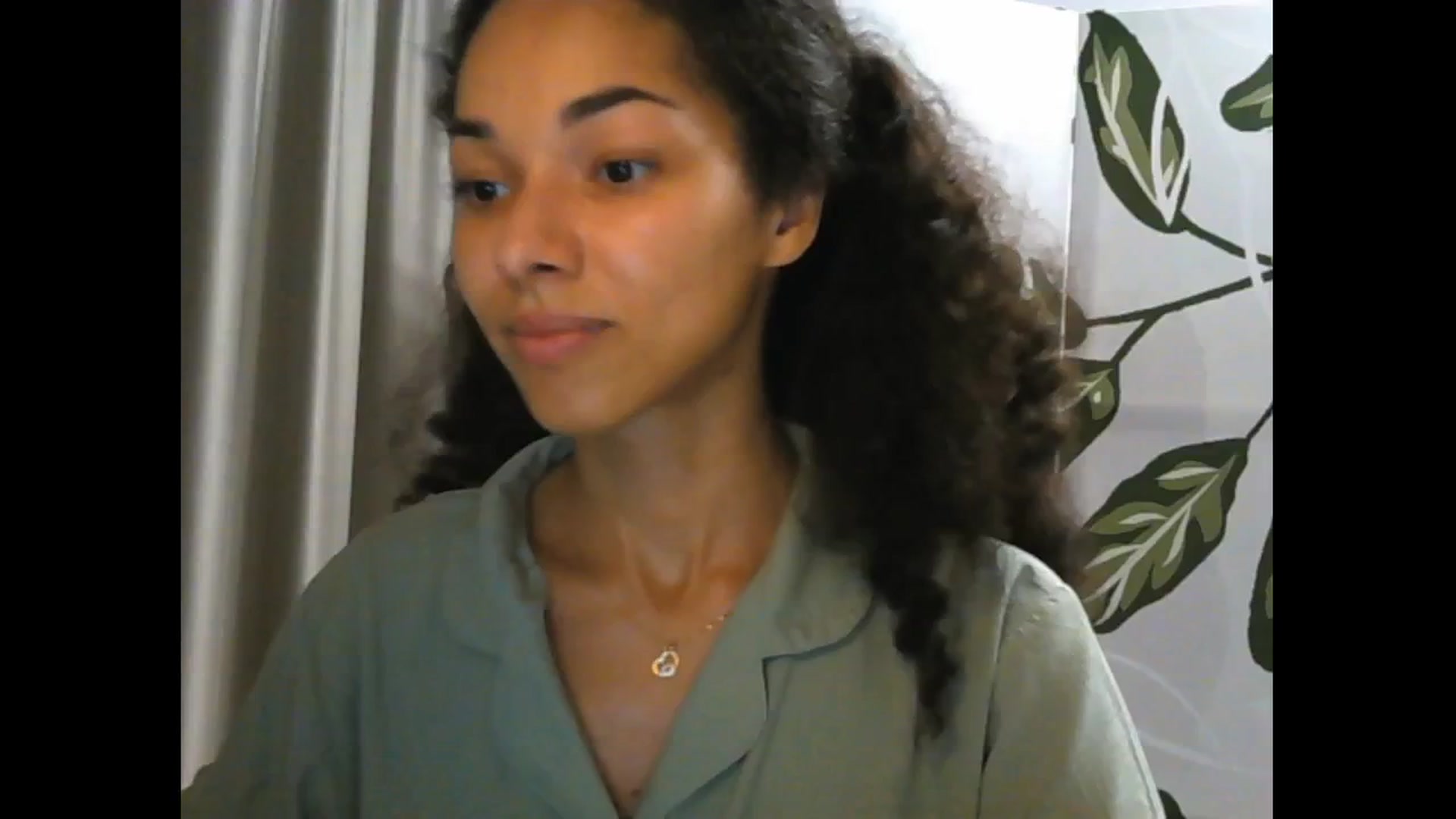 Gallery image thumbnail from Carmel_Dee's myfreecams stream on, 05/29/2025, 20:37 image 8 of 20